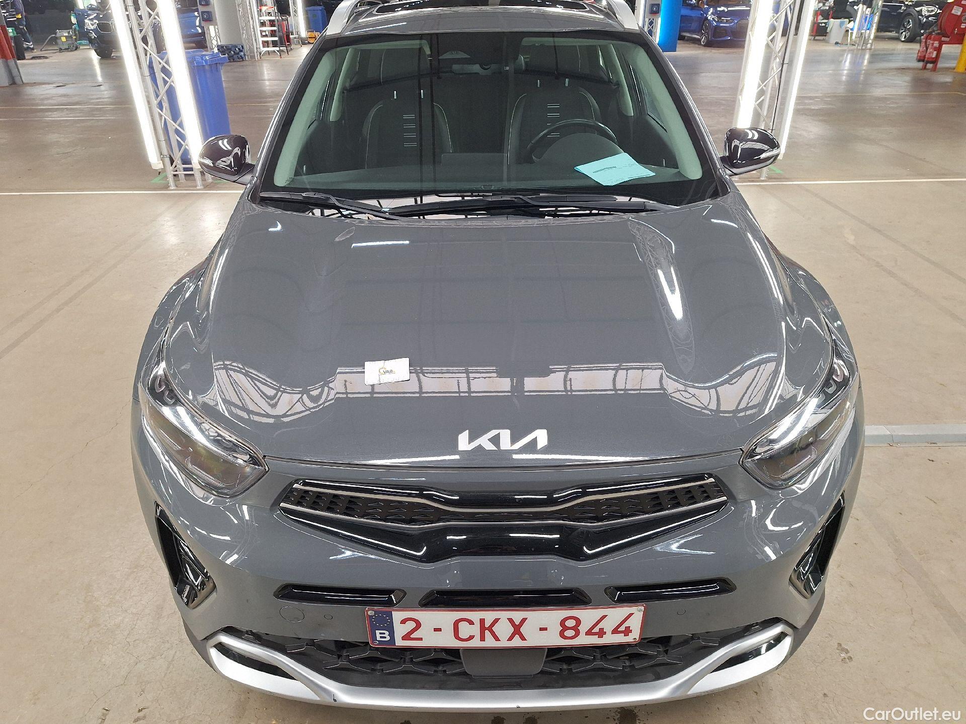  KIA  STONIC Kia,  FL'20, KIA  1.0 T 100 GT Line DCT 5d #1