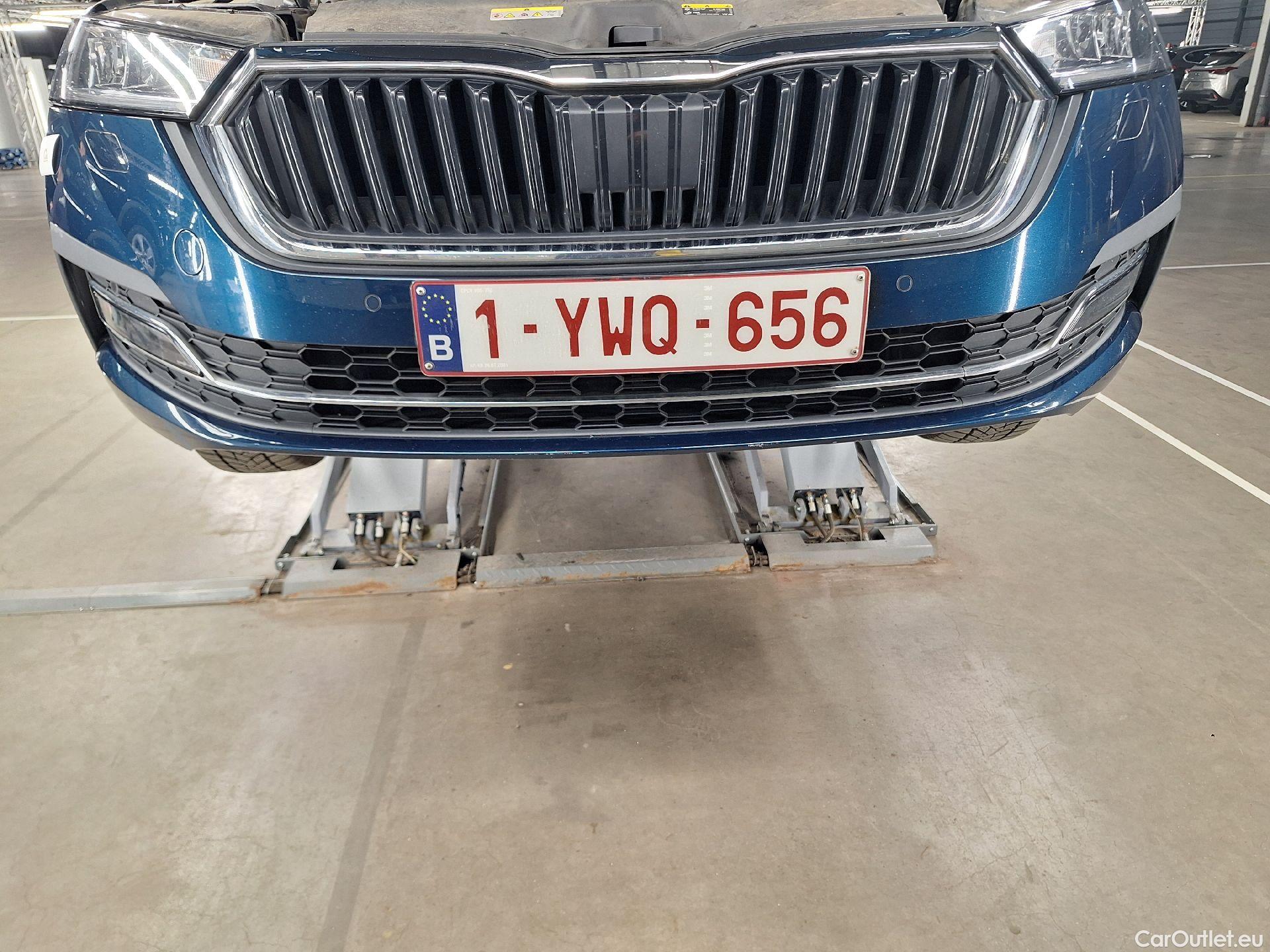  Skoda  Octavia Skoda,  Combi '20, Skoda  Combi 1.0 TSI eTec 81kW DSG7 Ambitio #3