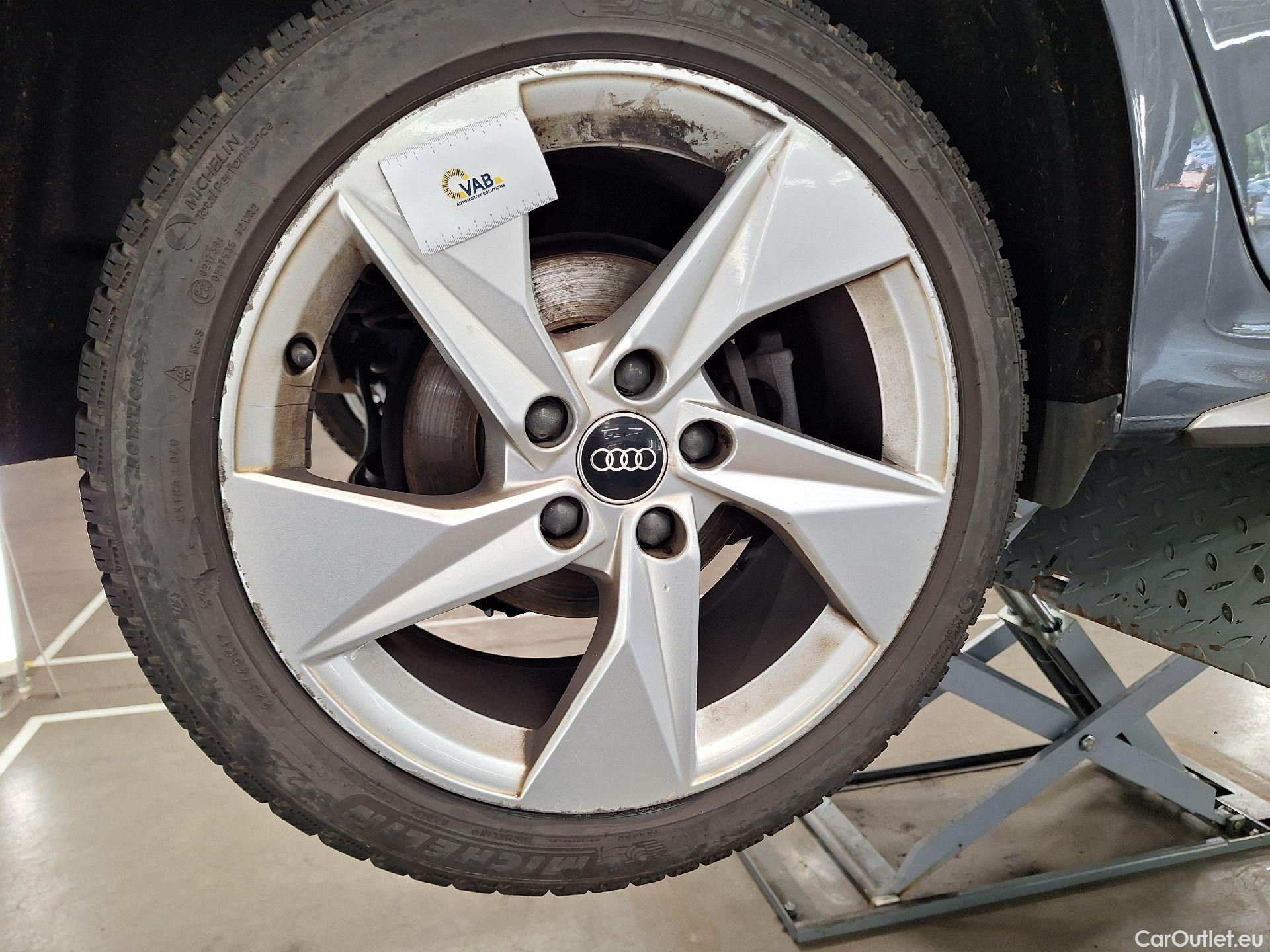  Audi  A3 Audi,  SB '20, Audi  Sportback 1.5 35 TFSi 110kW S line 5d #42