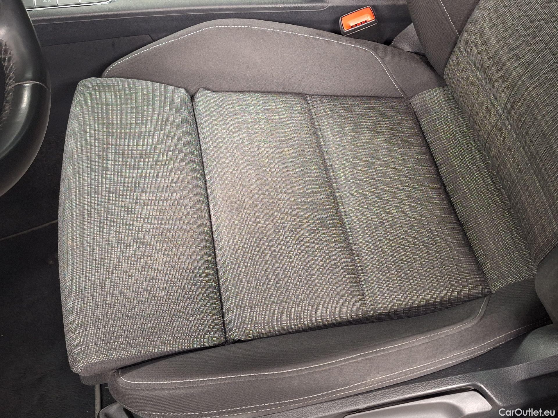  Volkswagen  Passat VW,  Variant FL'19, Volkswagen  Variant 2.0 TDI 90kW DSG Style B #5
