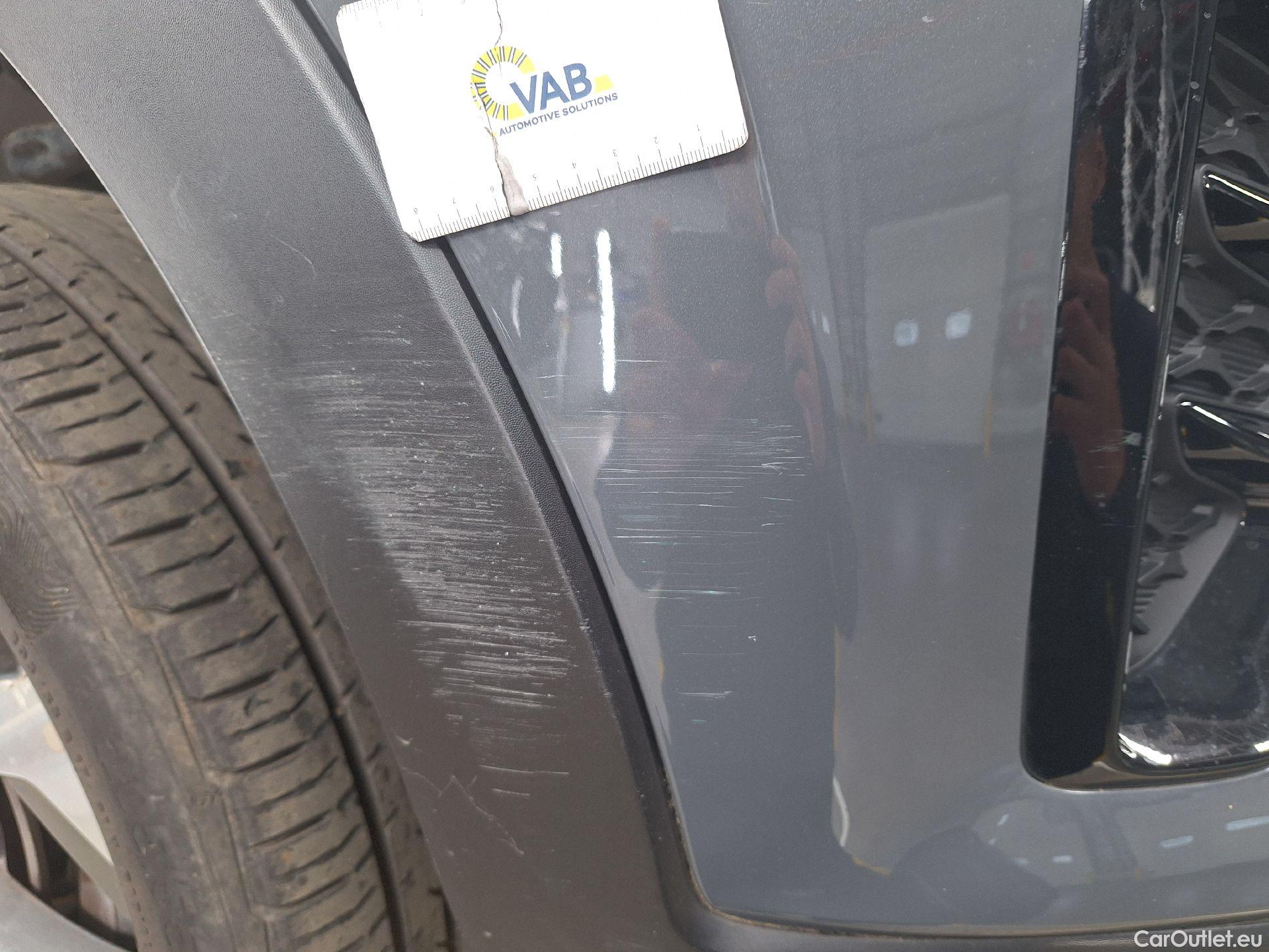 KIA  STONIC Kia,  FL'20, KIA  1.0 T 100 GT Line DCT 5d #35
