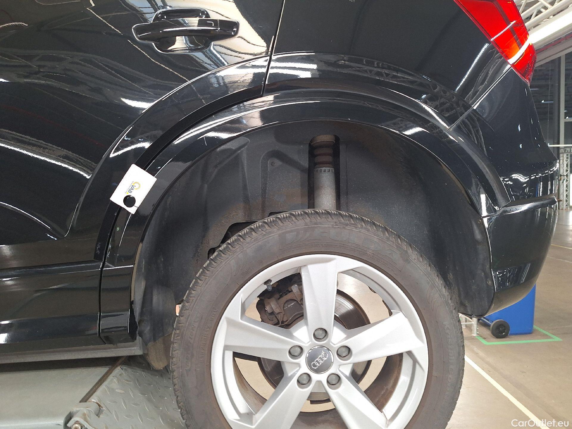  Audi  Q2 Audi,  '16, Audi  1.5 35 TFSI 110kW Sport 5d #9
