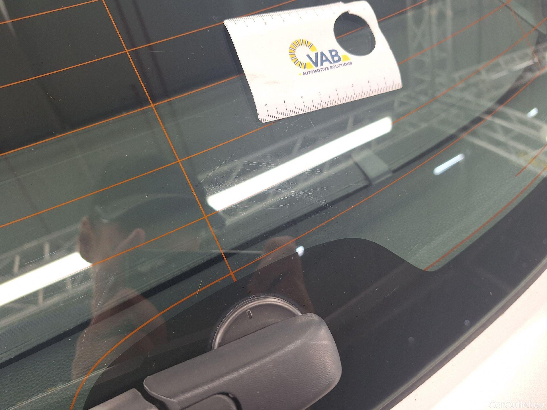  Toyota  Corolla Toyota,  TS '19, Toyota  Touring Sports 1.8 Hybrid Dynamic e #2