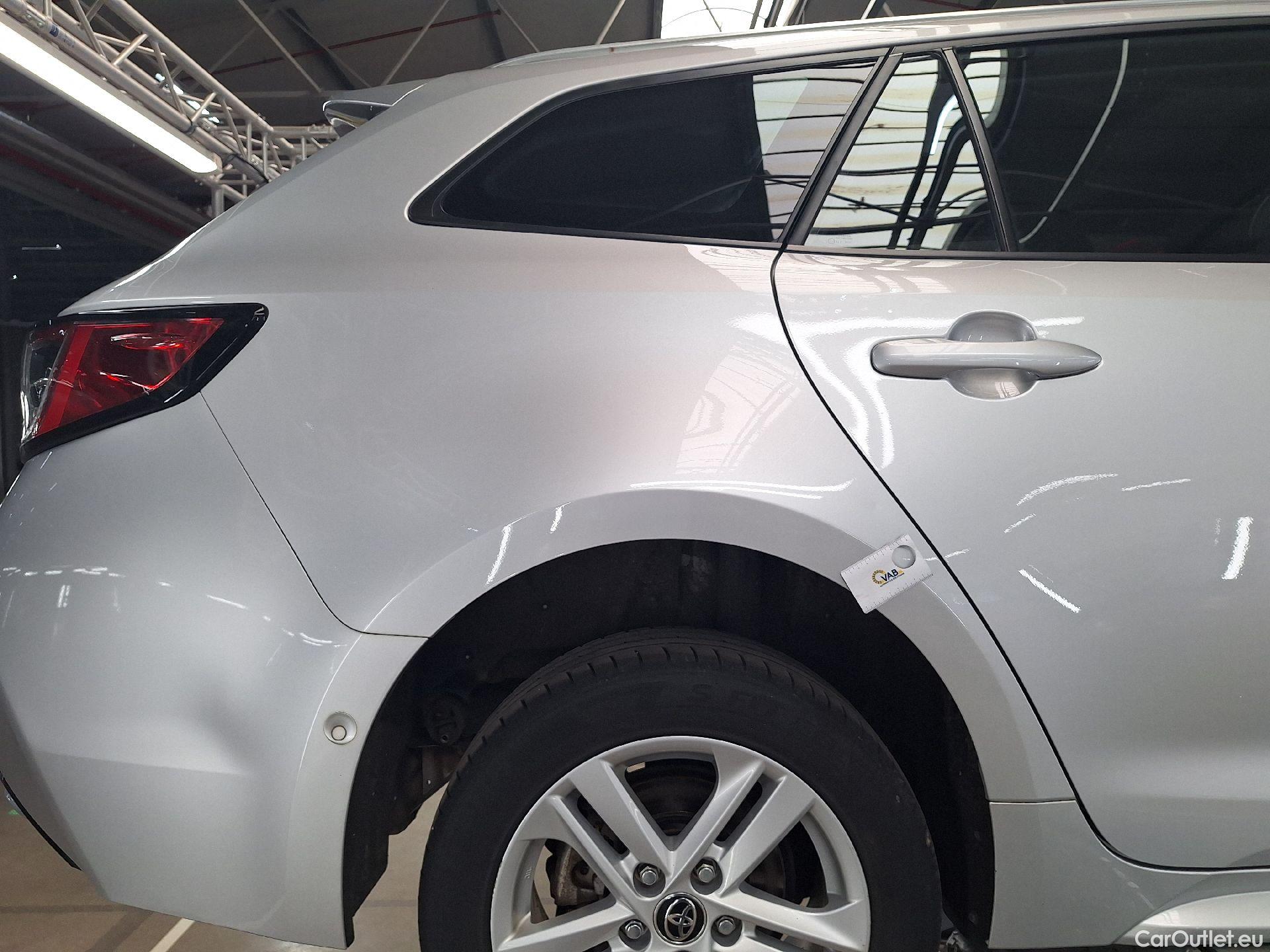  Toyota  Corolla Toyota,  TS '19, Toyota  Touring Sports 1.8 Hybrid Dynamic e #11
