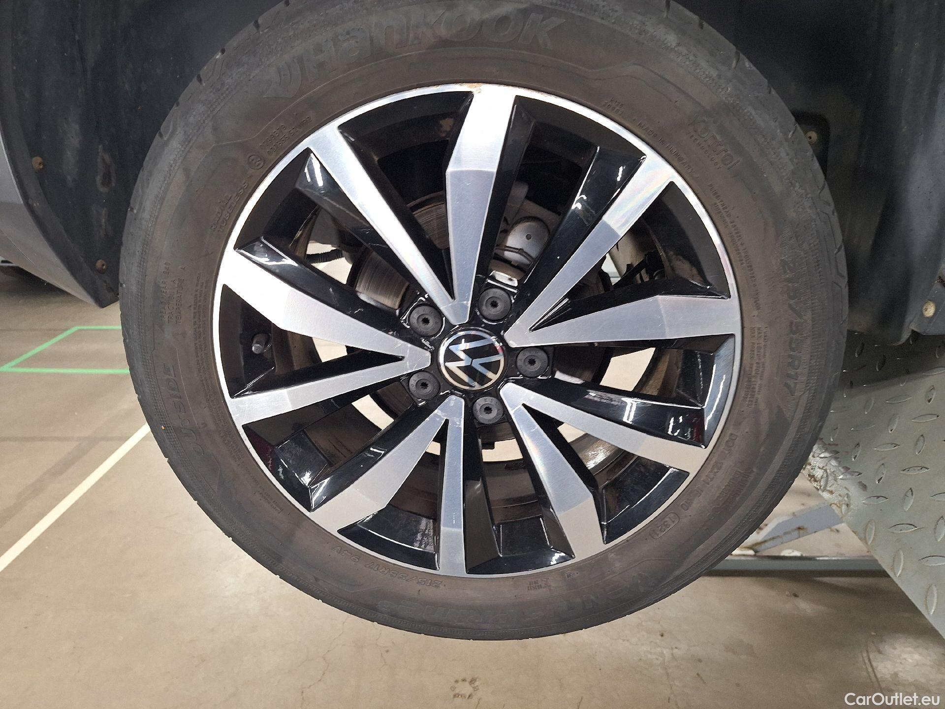  Volkswagen  T-ROC VW,  '17, Volkswagen  2.0 TDI Style DSG 5d #11