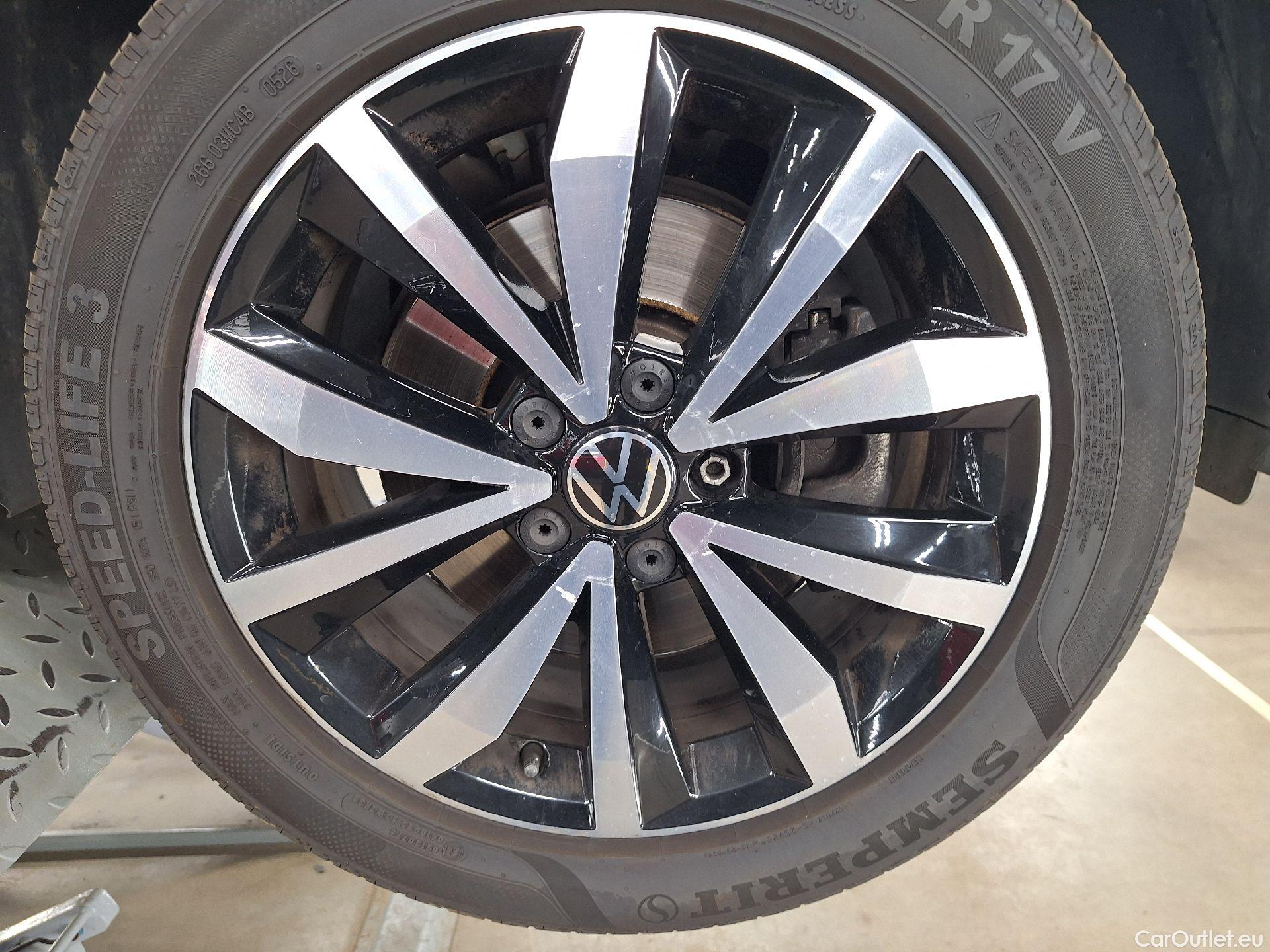  Volkswagen  T-ROC VW,  '17, Volkswagen  2.0 TDI Style DSG 5d #13