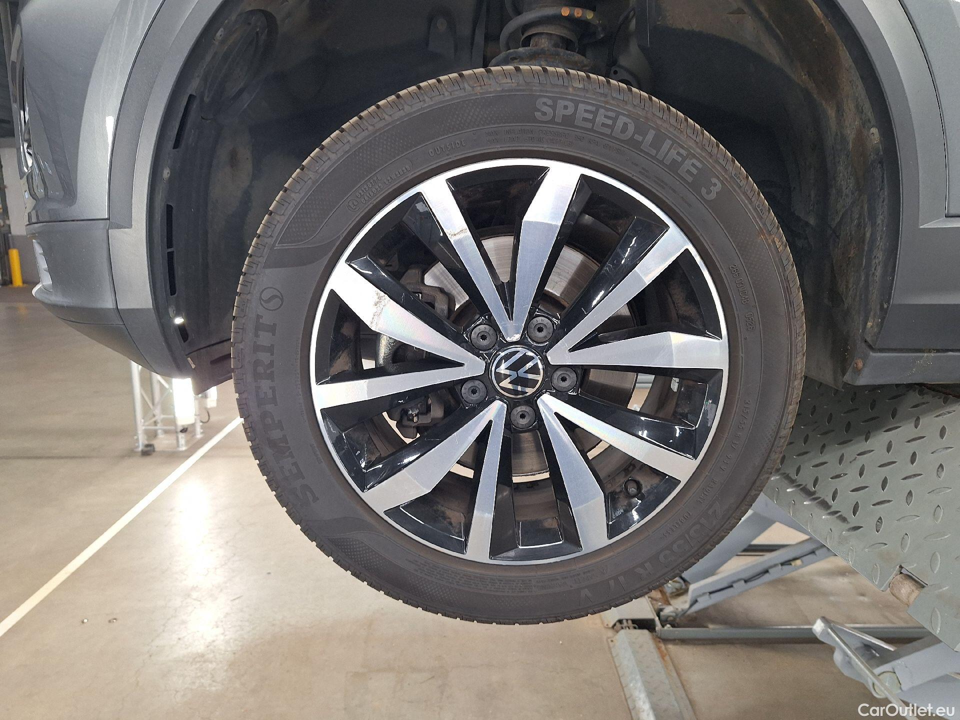  Volkswagen  T-ROC VW,  '17, Volkswagen  2.0 TDI Style DSG 5d #7