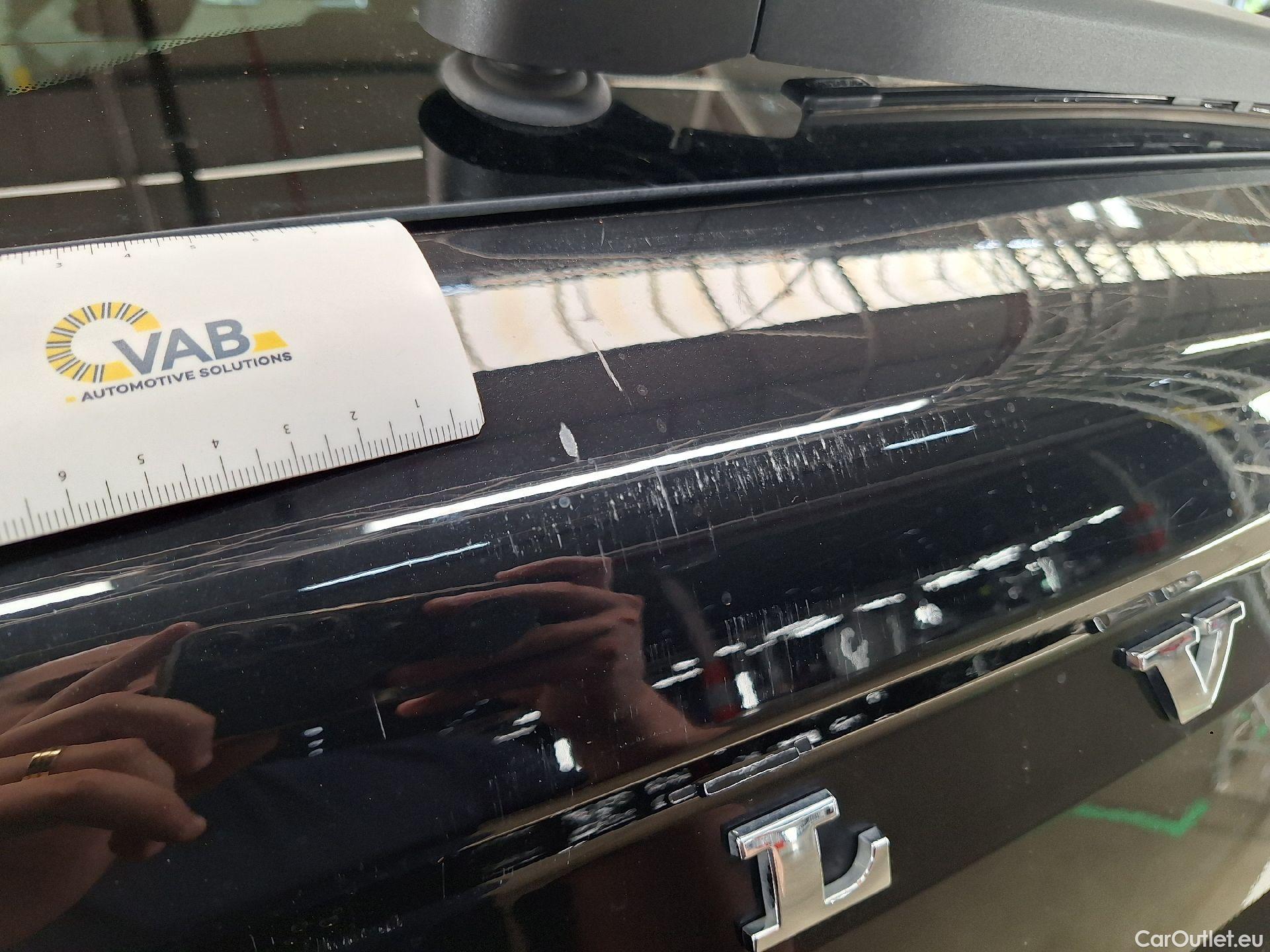  Volvo  XC 40 Volvo, XC40 '17, Volvo XC40 T5 Recharge Geartronic R-Design 5d #8