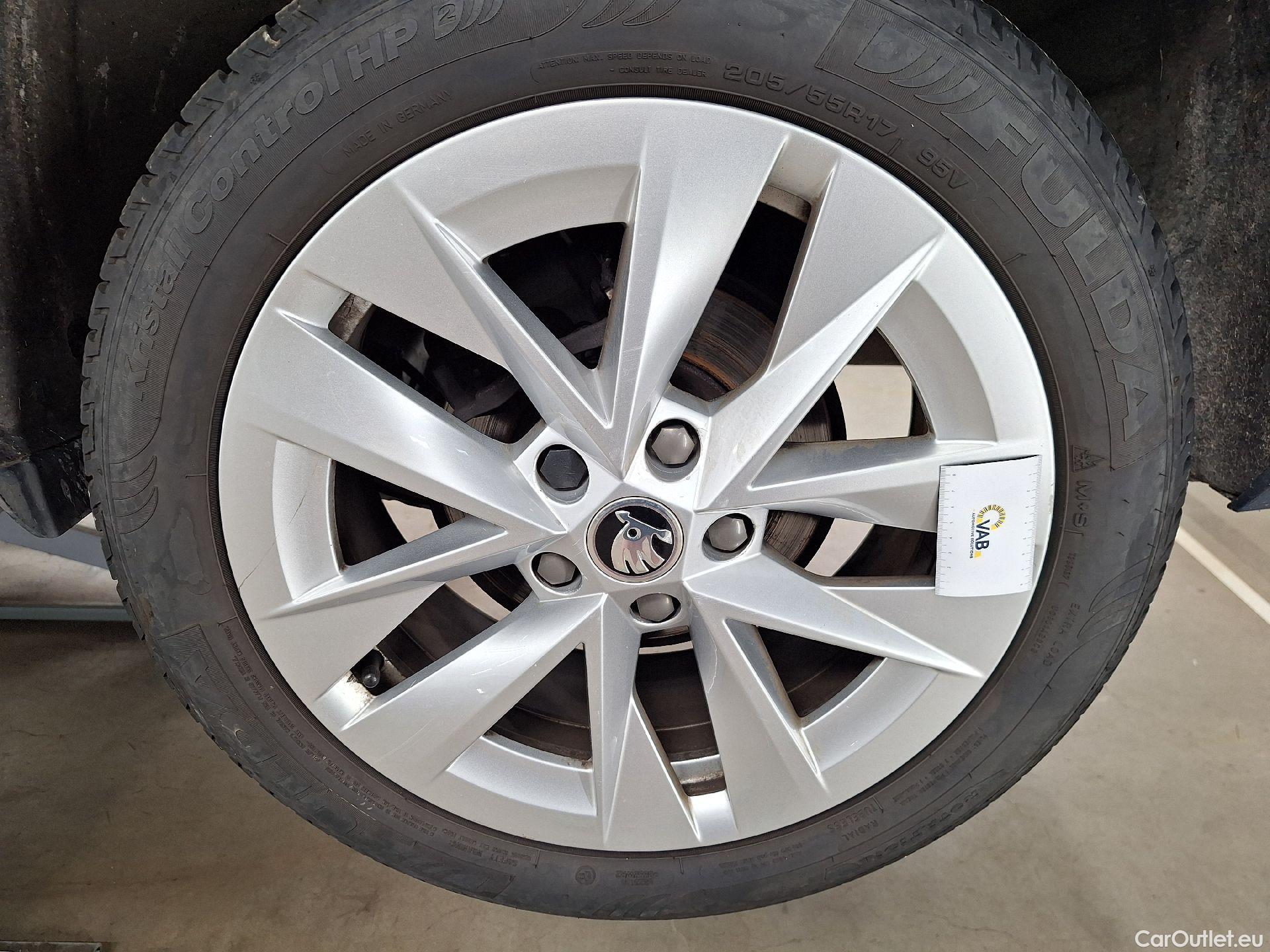 Skoda  Octavia Skoda,  Combi '20, Skoda  Combi 2.0 CRTDI 85kW DSG7 Clever+ 5d #45