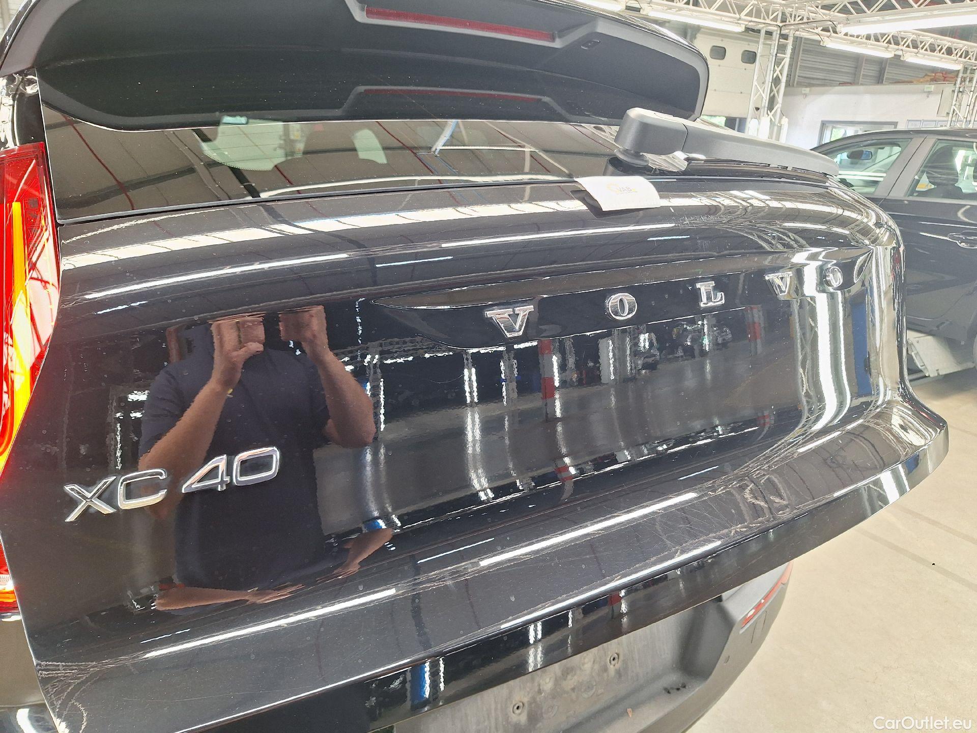  Volvo  XC 40 Volvo, XC40 '17, Volvo XC40 T5 Recharge Geartronic R-Design 5d #7