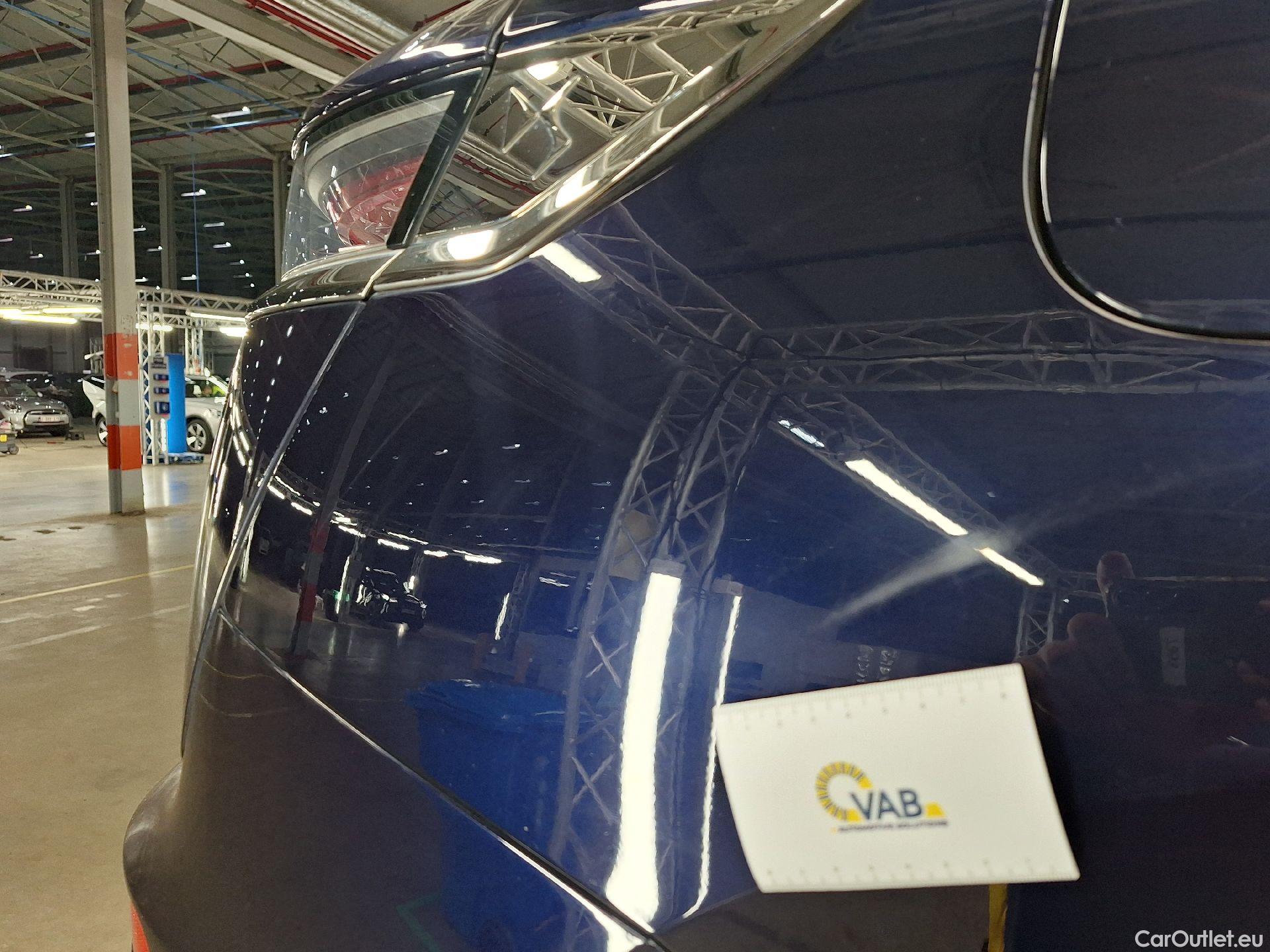  DS  DS7 DS,  CB '17,  1.5BHDI 130 Gran.Chic Aut. #18