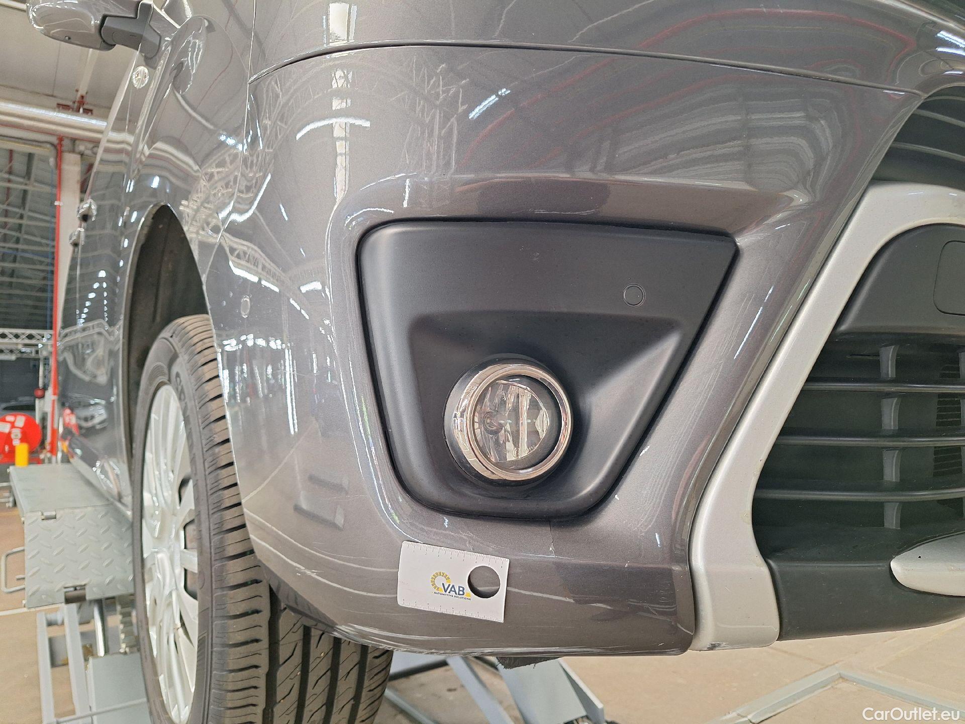  Toyota  Proace Toyota,  Verso '16, Toyota  Verso 1.5D 88kW MWB MPV 5d #41