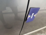  Peugeot  2008 PEUGEOT  - 2020 1.2 PureTech 130 Allure S&S (EU6.3) 5d #38
