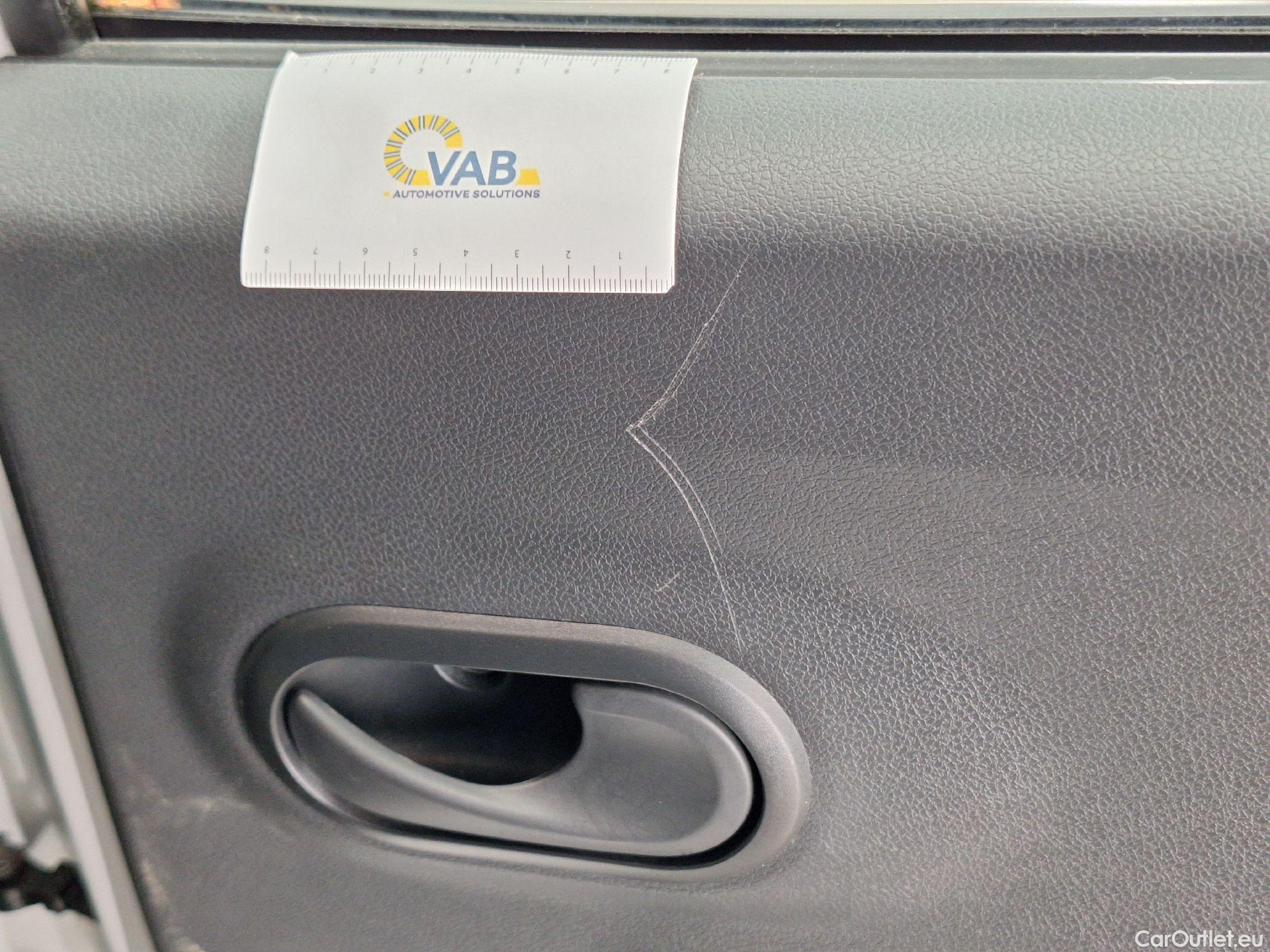  Dacia  Lodgy Dacia,  '12, Dacia  TCe 100 Essential 5PL 5d #15