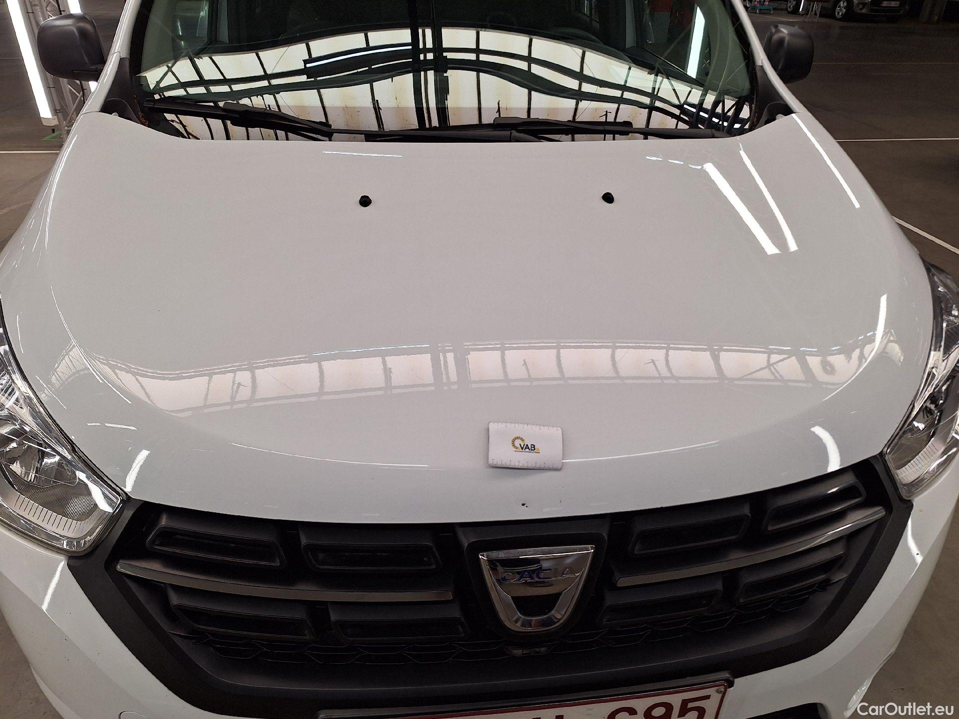  Dacia  Lodgy Dacia,  '12, Dacia  TCe 100 Essential 5PL 5d #1