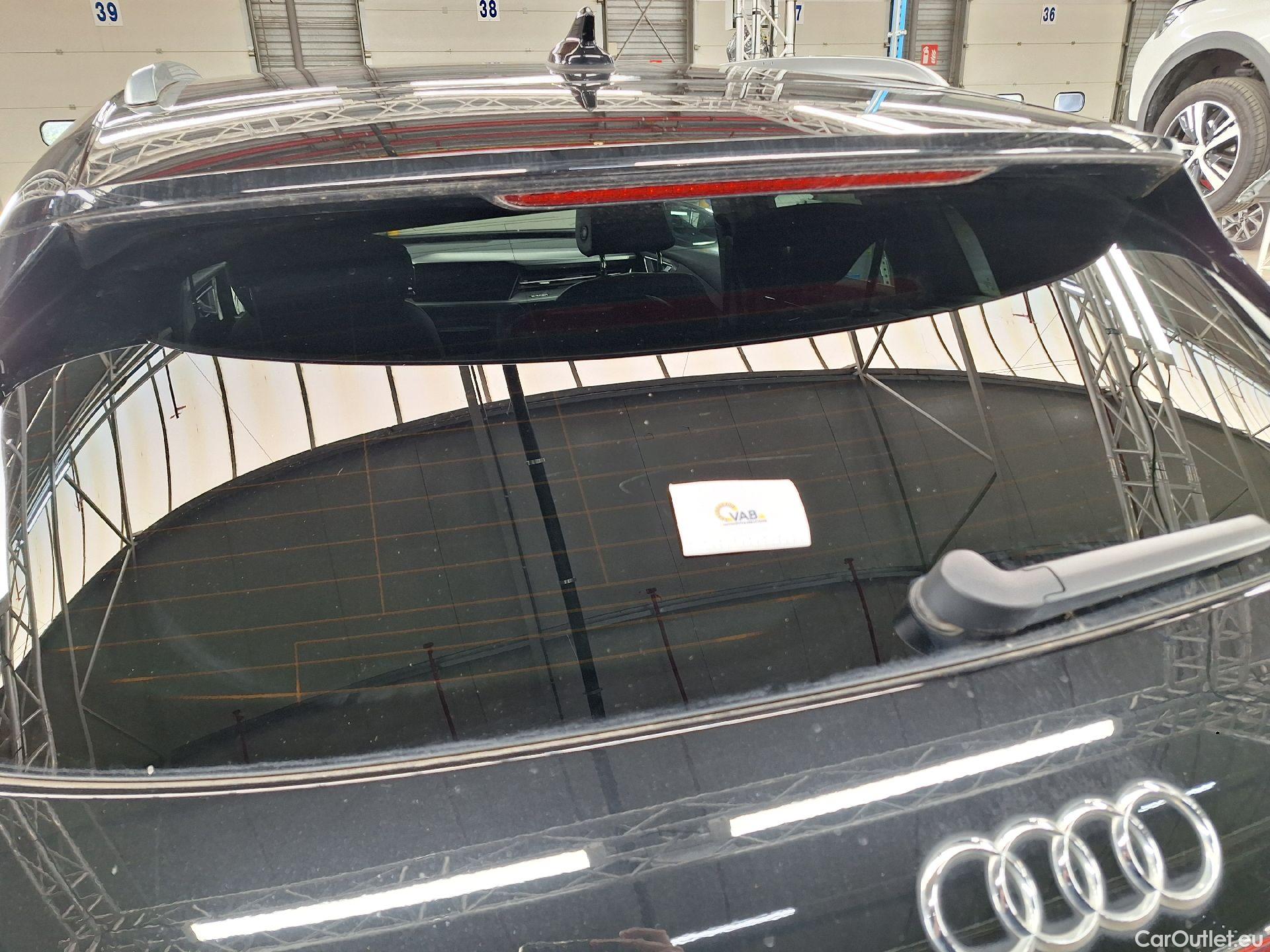  Audi  Q4 E-Tron Audi,  '21 BEV, Audi  40 e-tron Advanced 5d #3