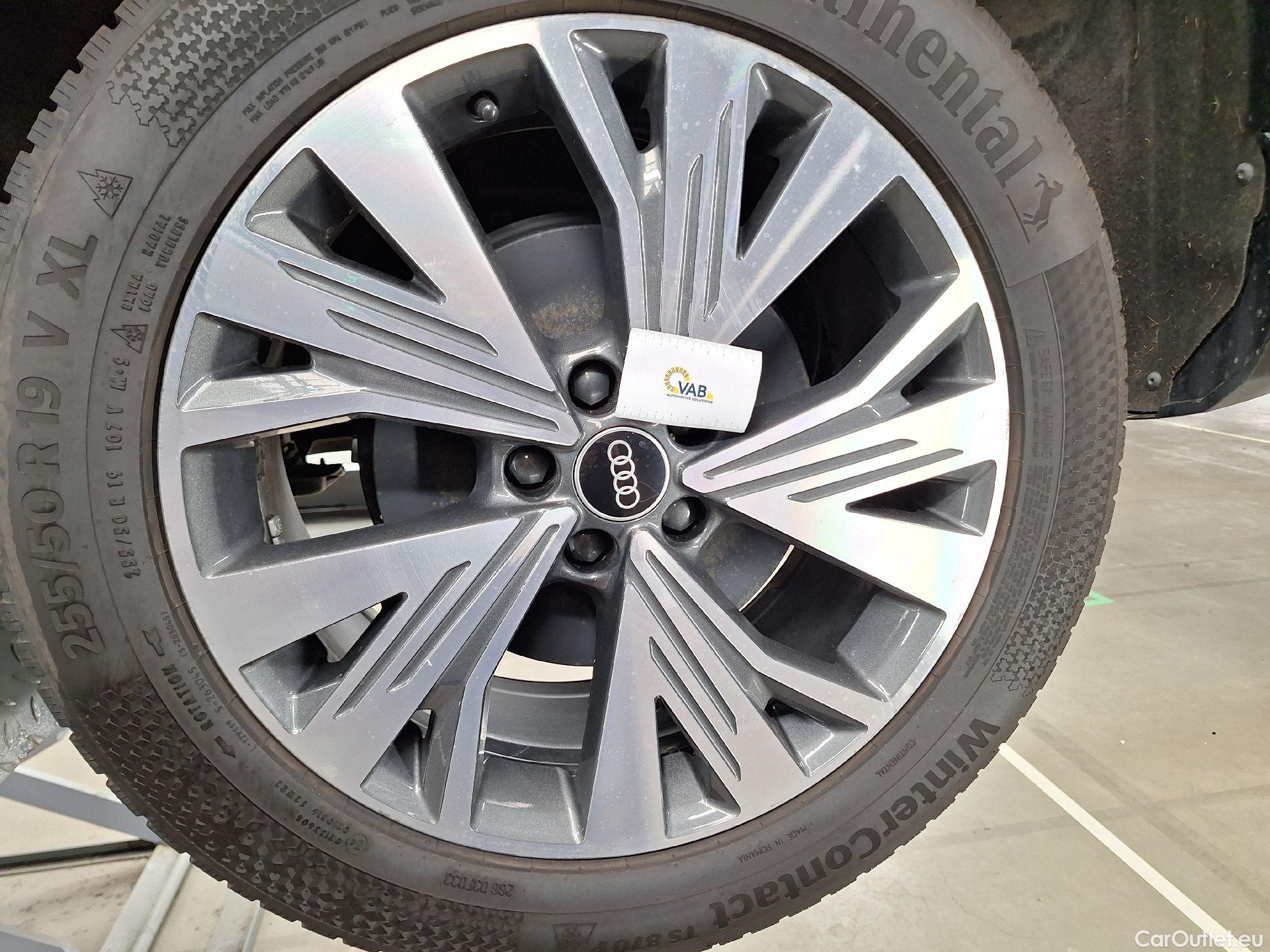  Audi  Q4 E-Tron Audi,  '21 BEV, Audi  40 e-tron Advanced 5d #20
