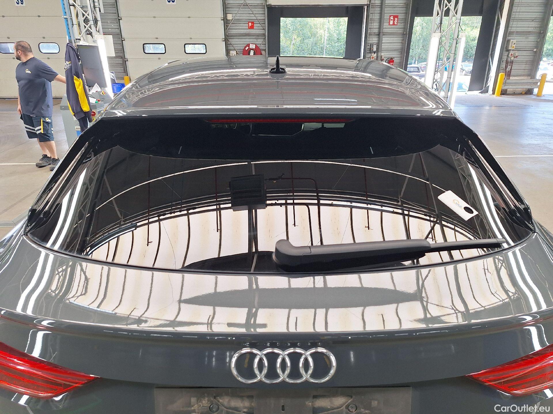  Audi  Q3 Audi,  SB '19, Audi  Sportback 35 TFSI S tronic 5d #3