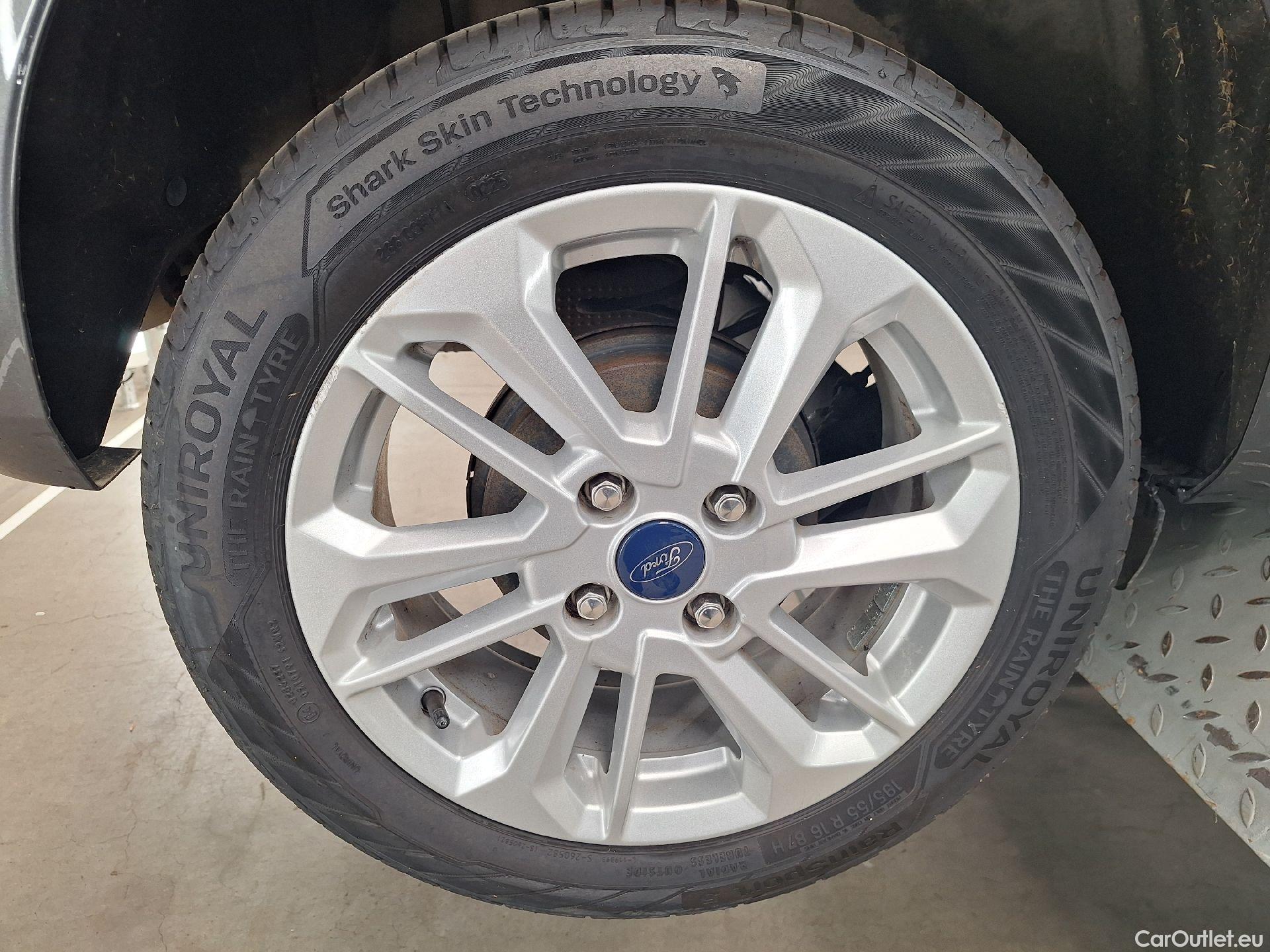  Ford  Fiesta Ford,  '17, Ford  1.0i EcoBoost 70kW Titanium 5d #14