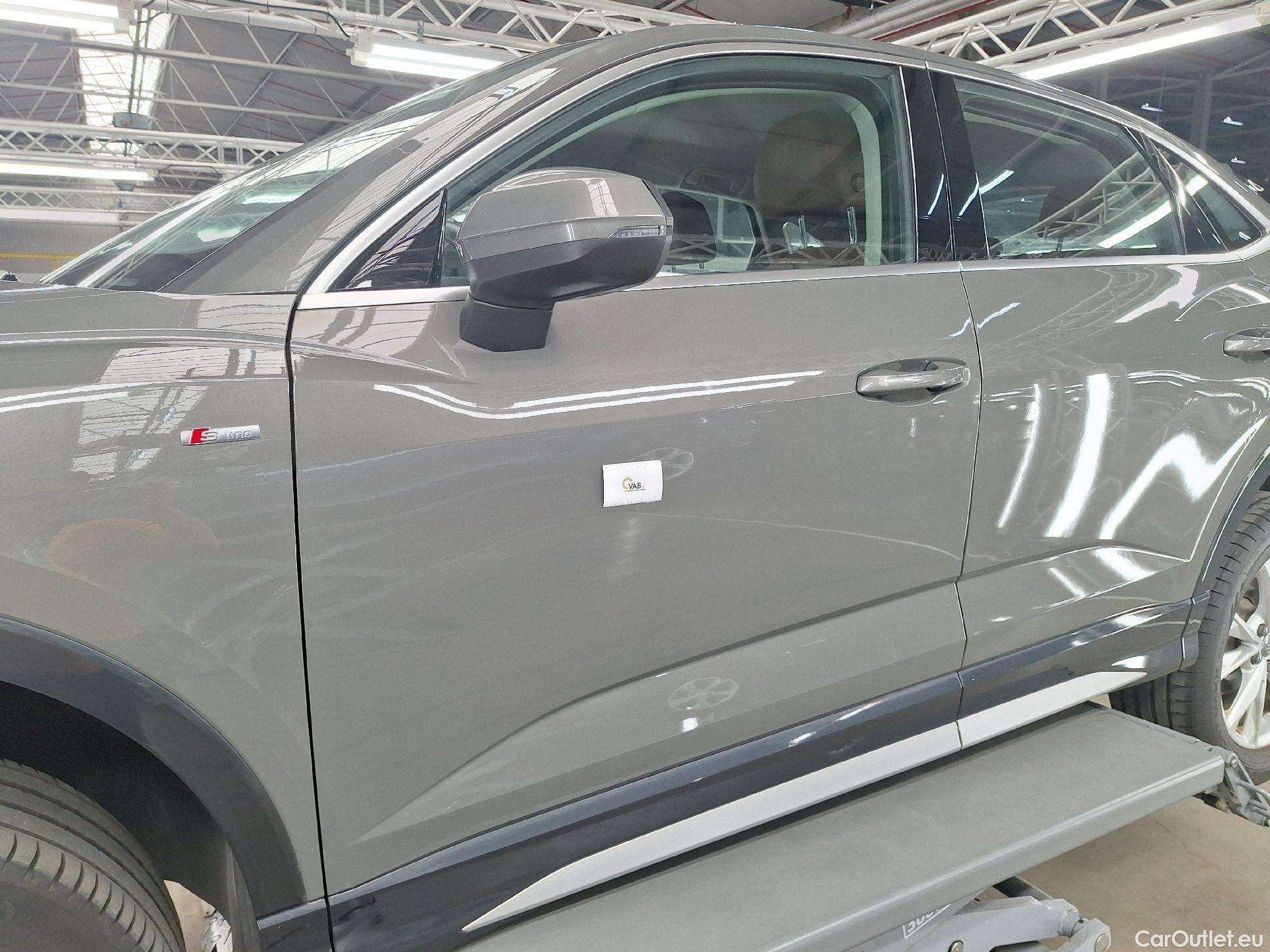  Audi  Q3 Audi,  SB '19, Audi  Sportback 35 TDI S tronic S Line Business  #7