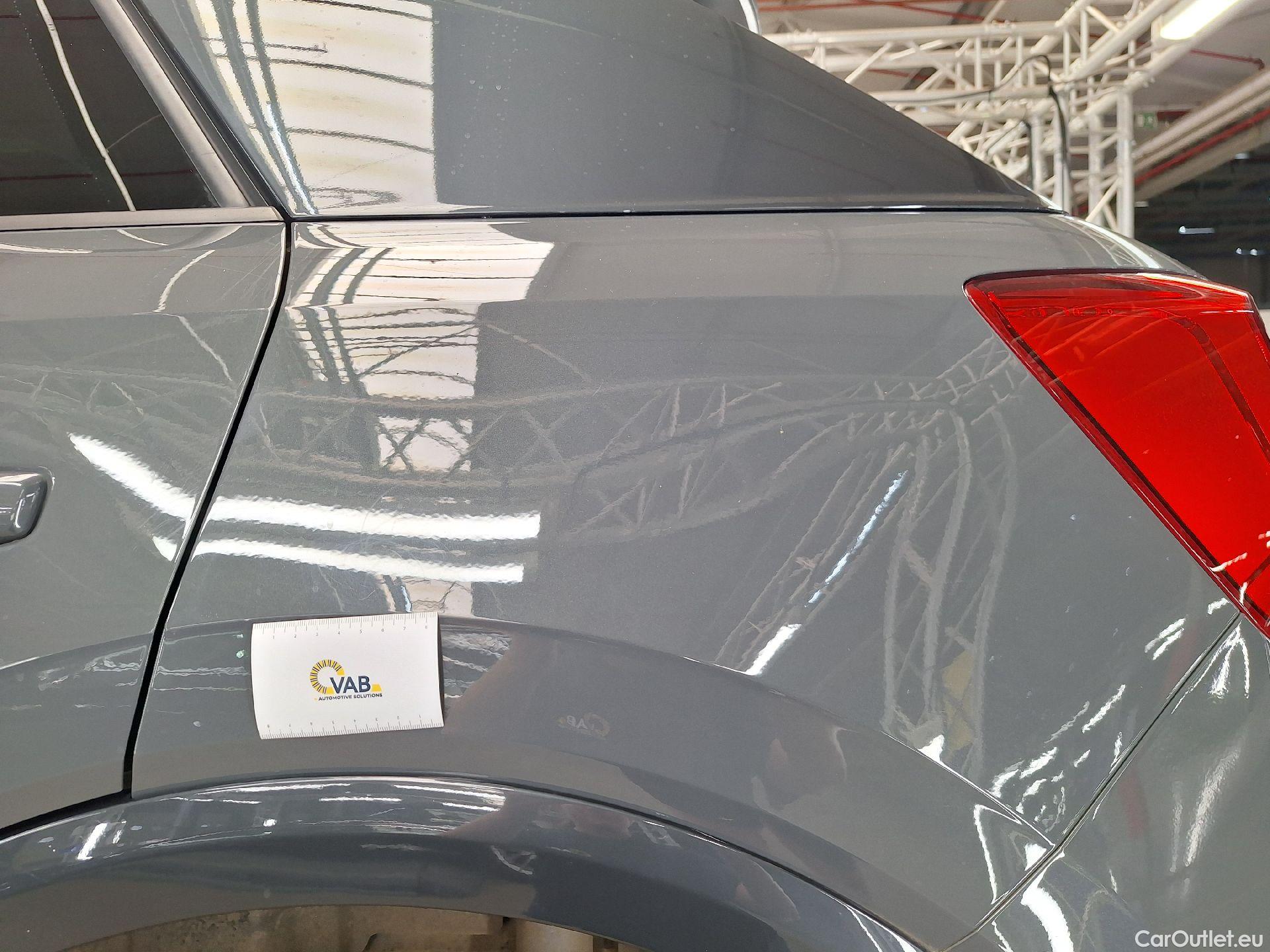  Audi  Q2 Audi,  '16, Audi  1.0 30 TFSI 85kW Design 5d #24