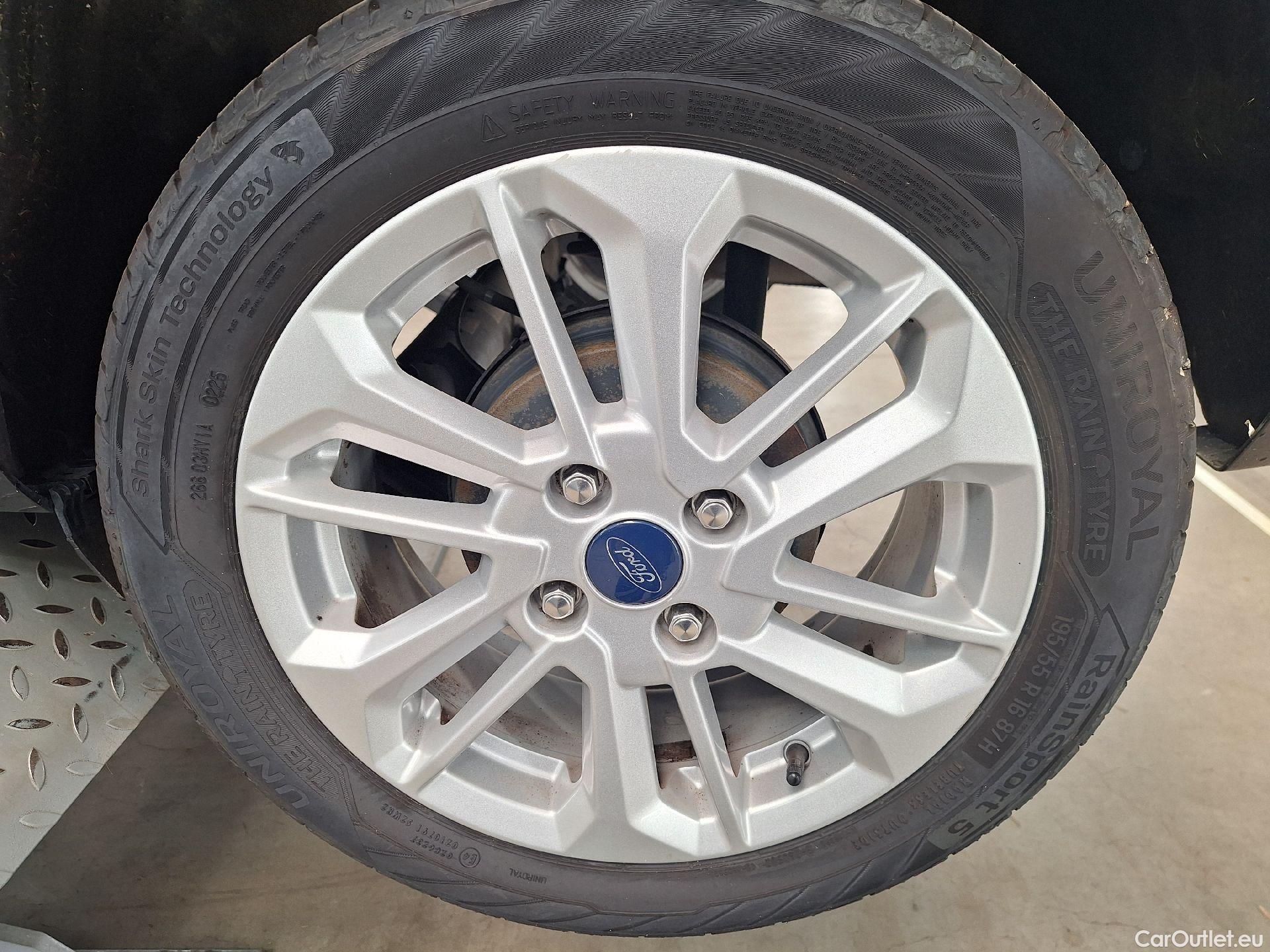  Ford  Fiesta Ford,  '17, Ford  1.0i EcoBoost 70kW Titanium 5d #9