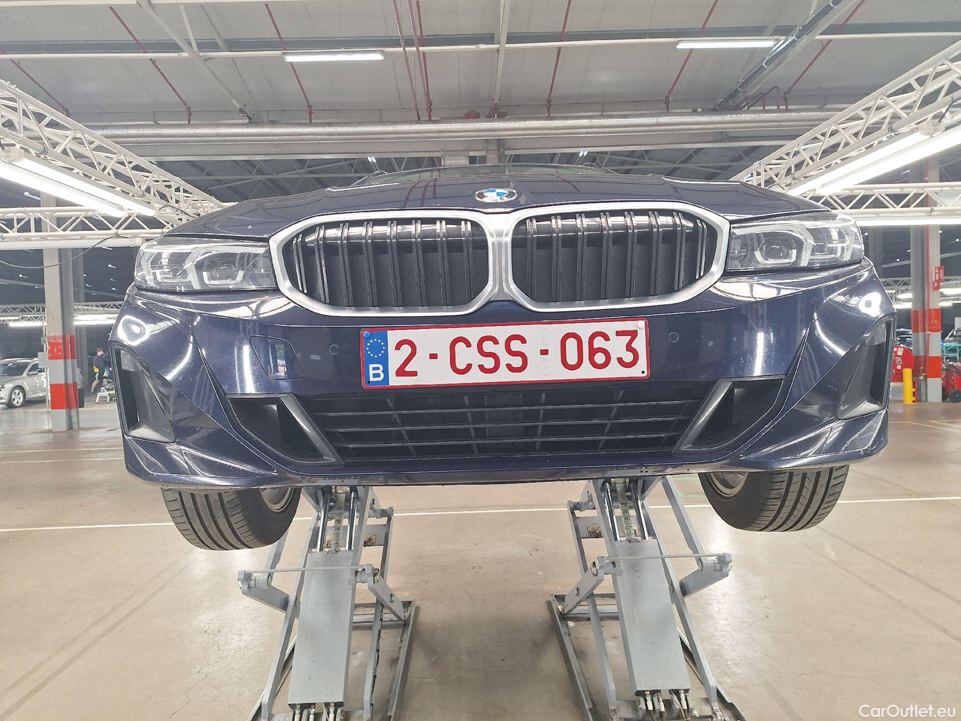  Bmw  Serie 3 BMW, 3-serie T FL'22, BMW 3 Reeks Touring 316d (90 kW) 5d #30