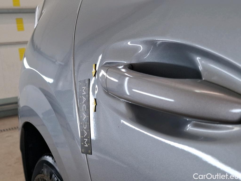  Peugeot  208 PEUGEOT  / 2019 / 5P / Berline Puretech 100 S&S EAT8 ALLURE #15