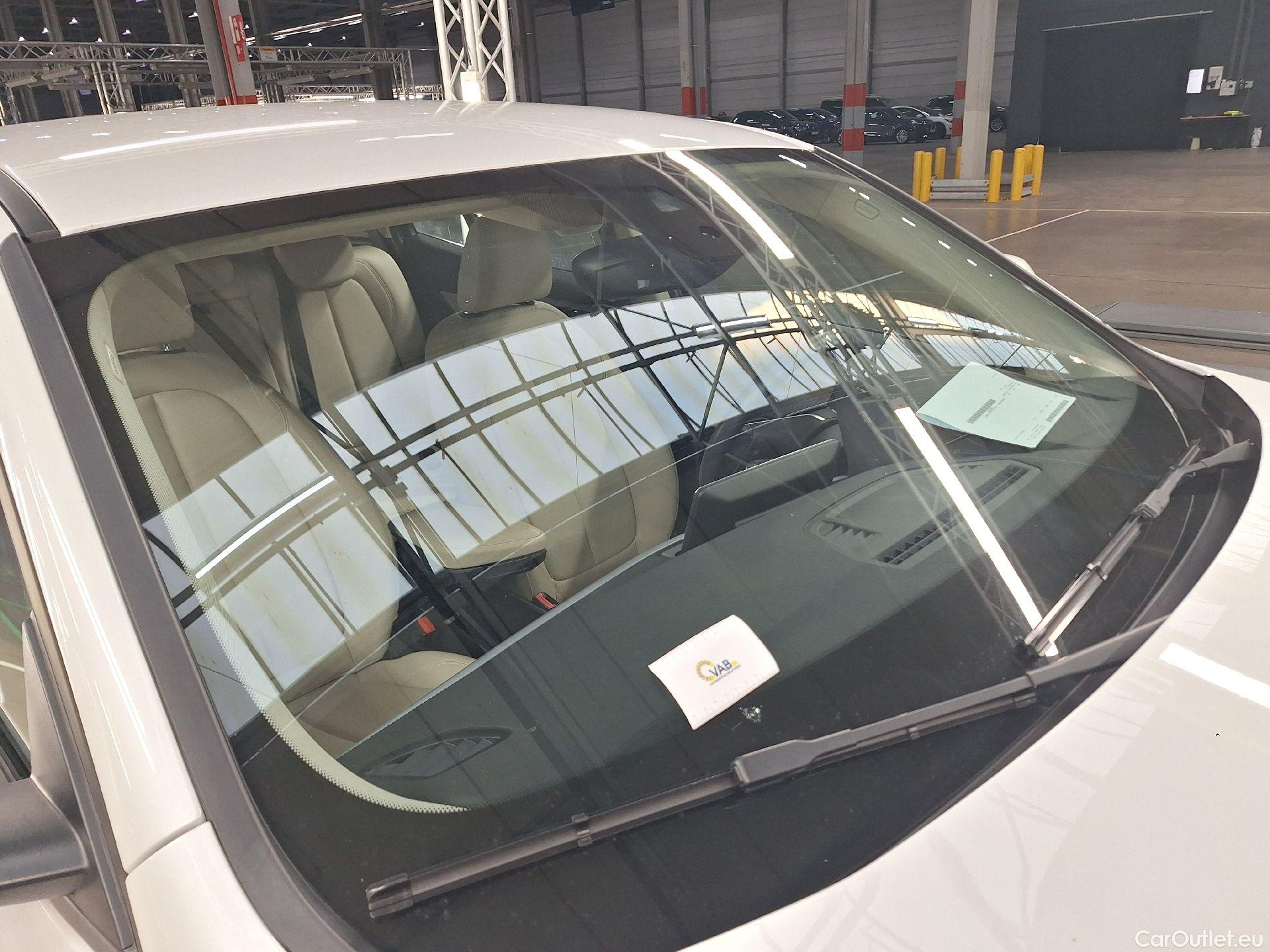  Bmw  X2 BMW,  '17, BMW  sDrive18dA 100kW Aut. 5d #3