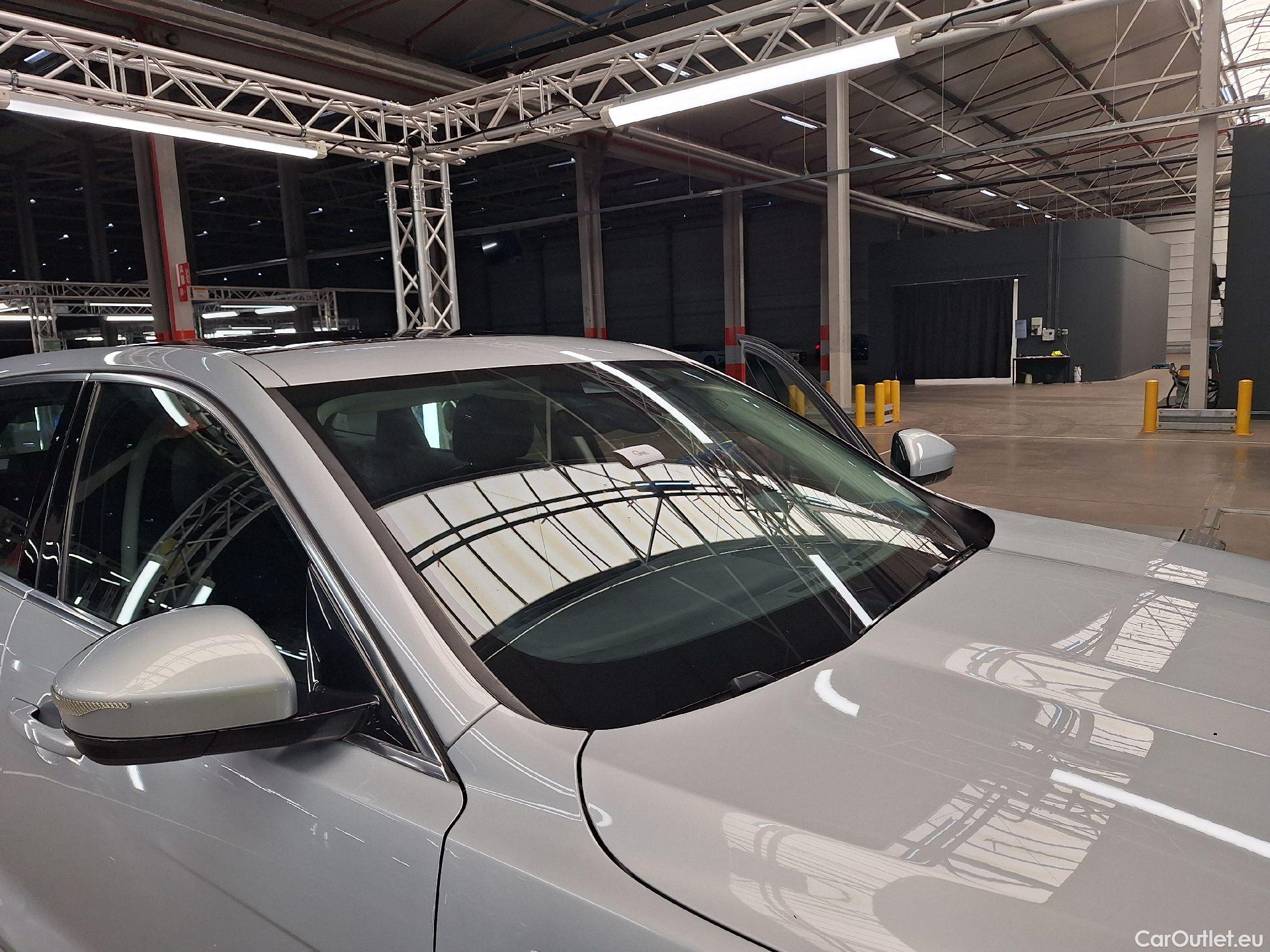  Jaguar  F-PACE Jaguar,  FL'20, Jaguar  D165 AWD Auto S 5d #1