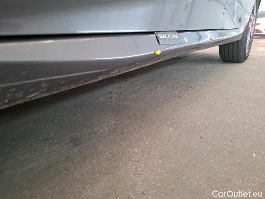  Peugeot  208 PEUGEOT  / 2019 / 5P / Berline Puretech 75 S&S Active Business #1