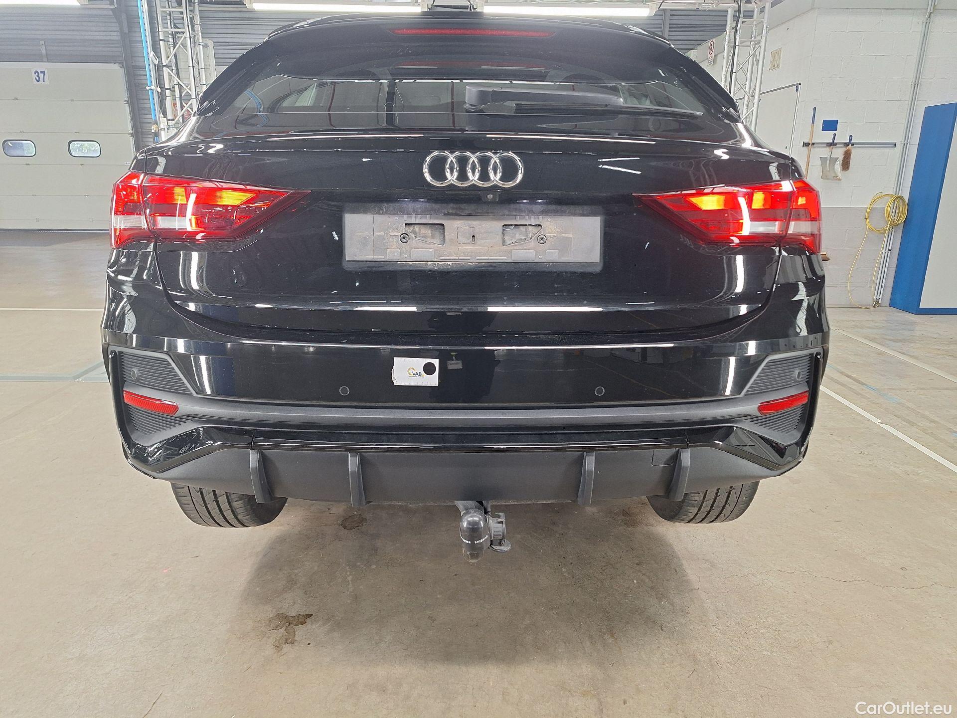  Audi  Q3 Audi,  SB '19, Audi  Sportback 35 TDI S tronic S Line Business  #30