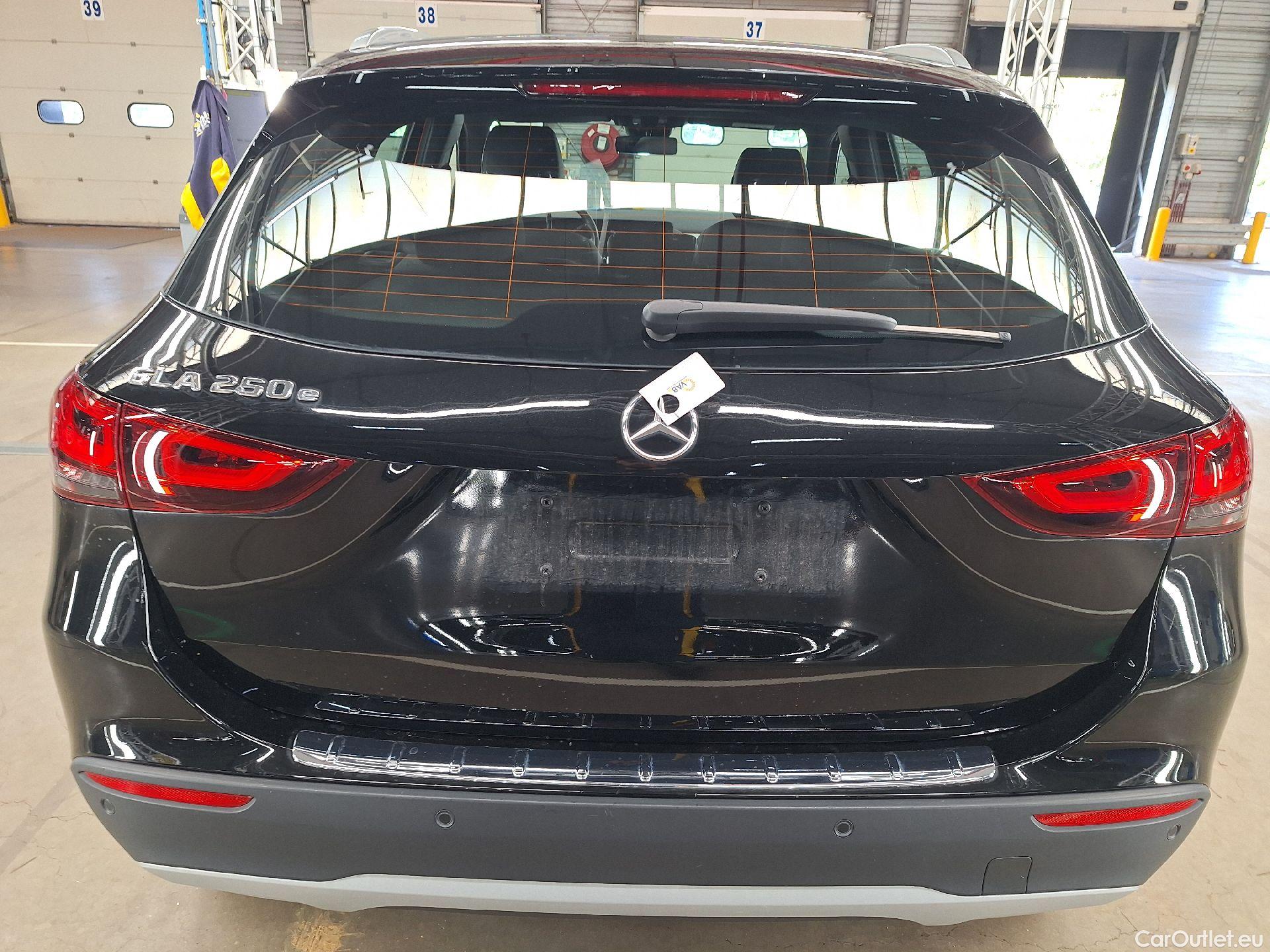 Mercedes  GLA Mercedes,  '20 PHEV, Mercedes-Benz   250e Business Solution 5d #1