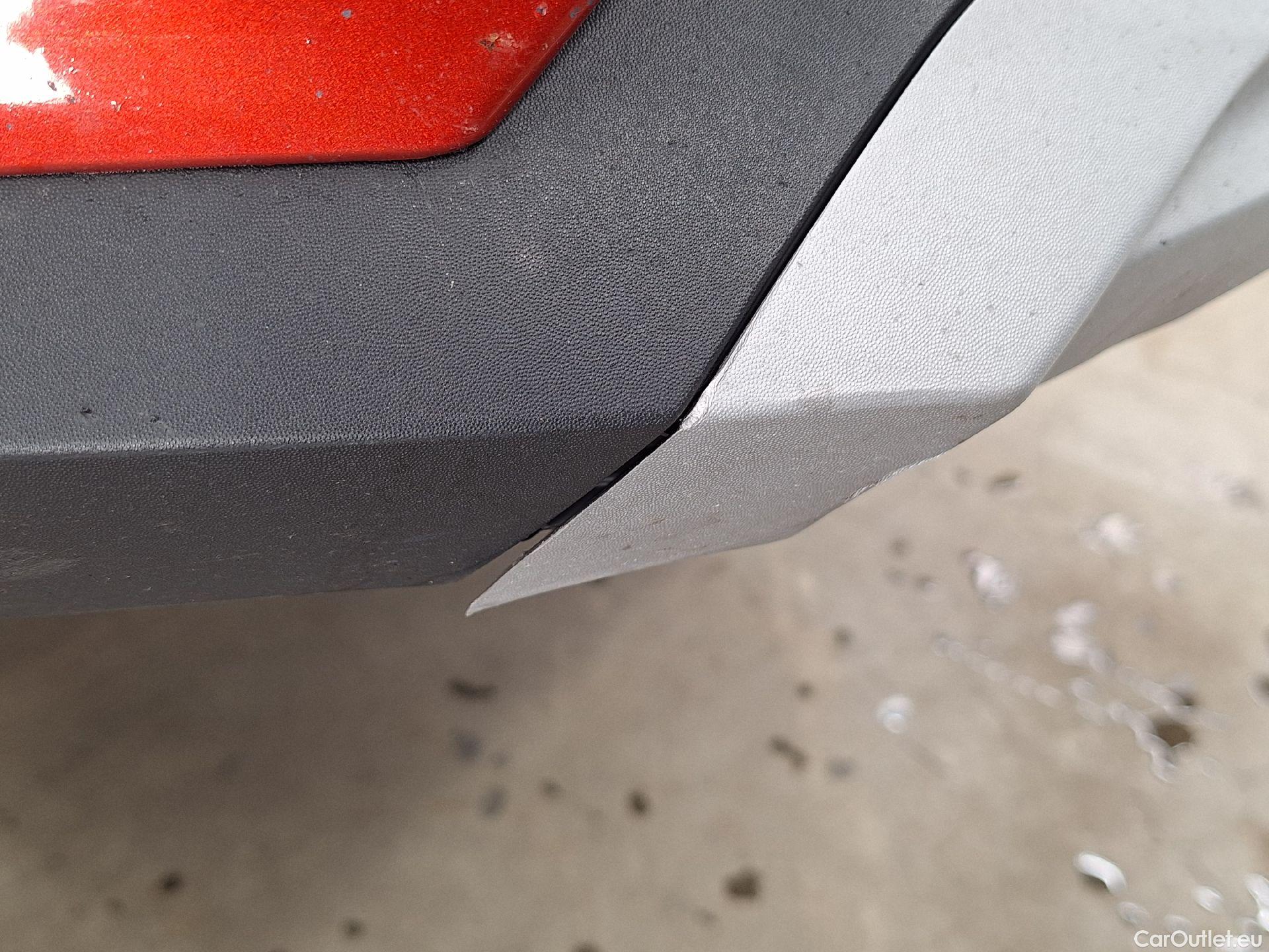  Renault  Captur Renault,  '19, Renault  TCe 140 EDC Intens 5d #8