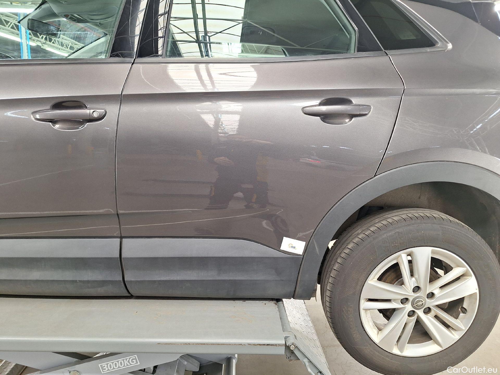  Opel   Grandland X Opel, '17, Opel 1.5 Turbo D D S/S MT6 Edition 5d #30