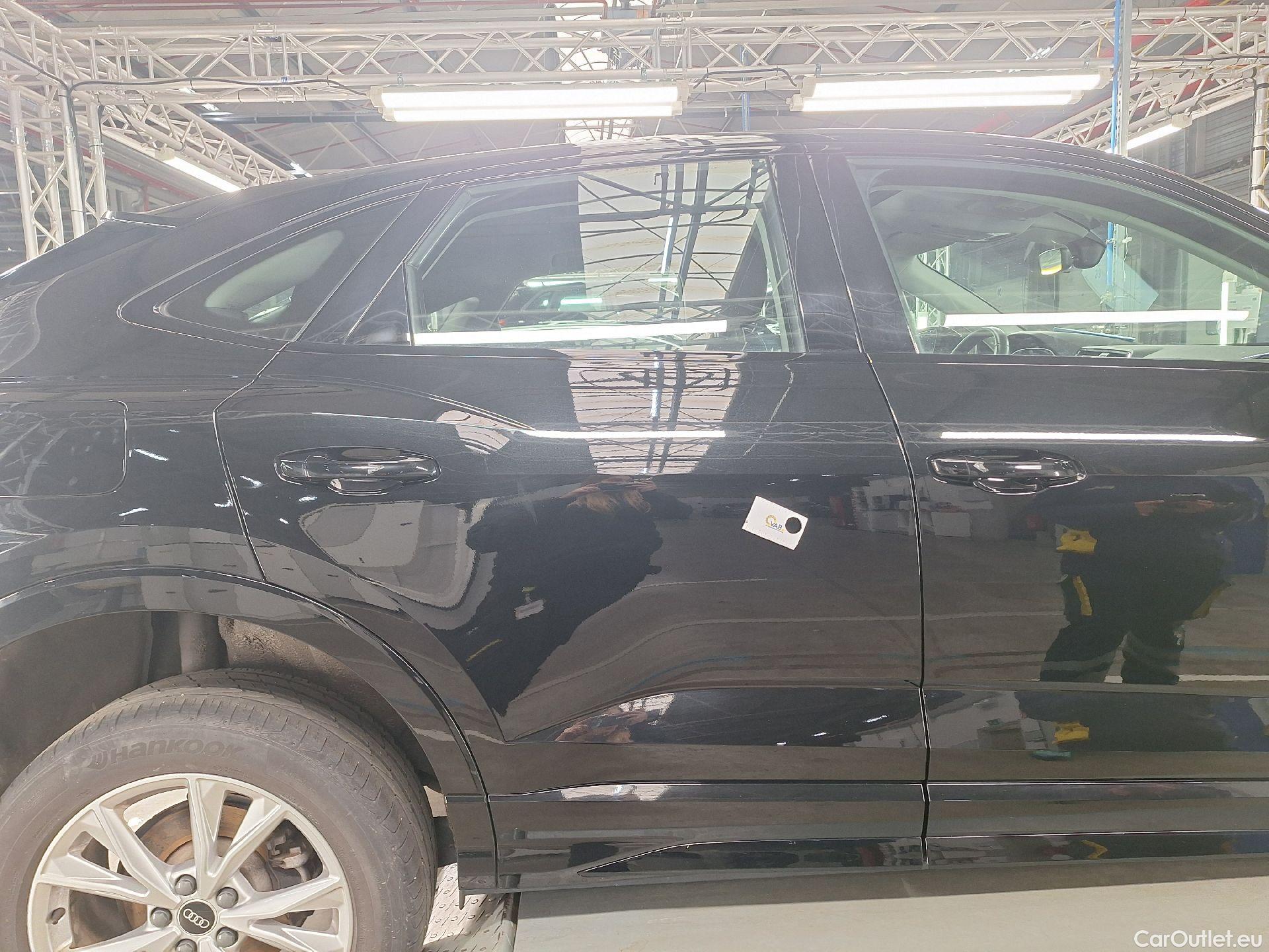  Audi  Q3 Audi,  SB '19, Audi  Sportback 35 TDI S tronic S Line Business  #38