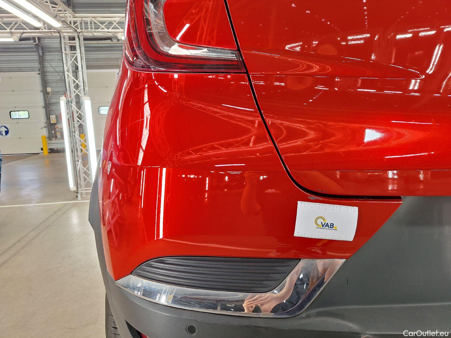  Renault  Captur Renault,  '19, Renault  TCe 140 EDC Intens 5d #28