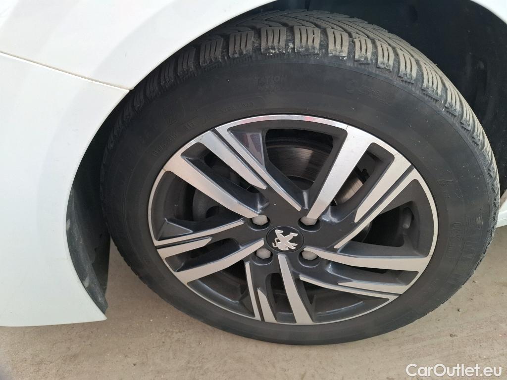  Peugeot  208  Allure Business 1.2 PureTech 100CV BVM6 E6d #12