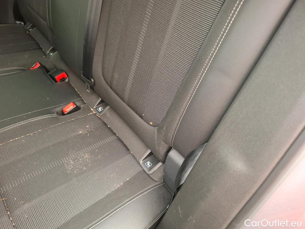  Opel   Grandland X Grandland X Business Elegance 1.5 130CV BVA8 6E #15