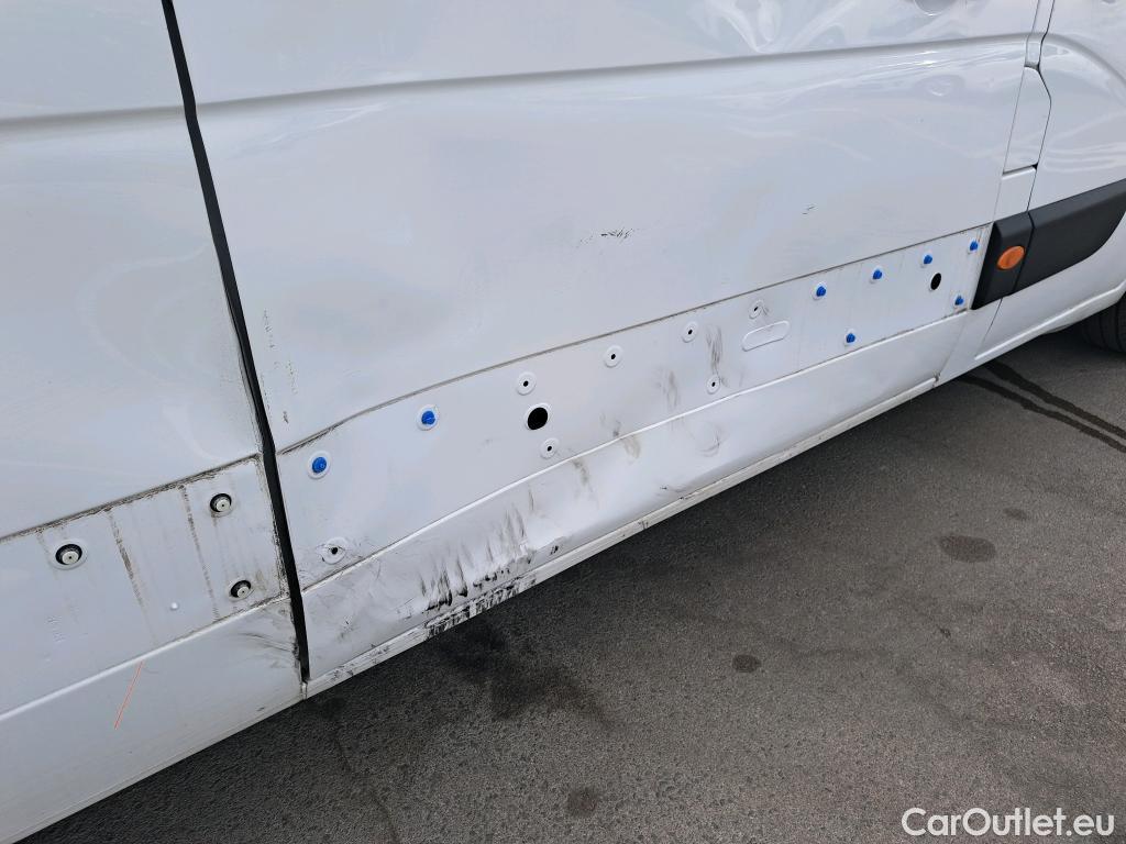  Renault  Master RENAULT  / 2019 / 4P / furgón Fu. P L4H3 3500 RS E B dCi 121kW (165CV) #31