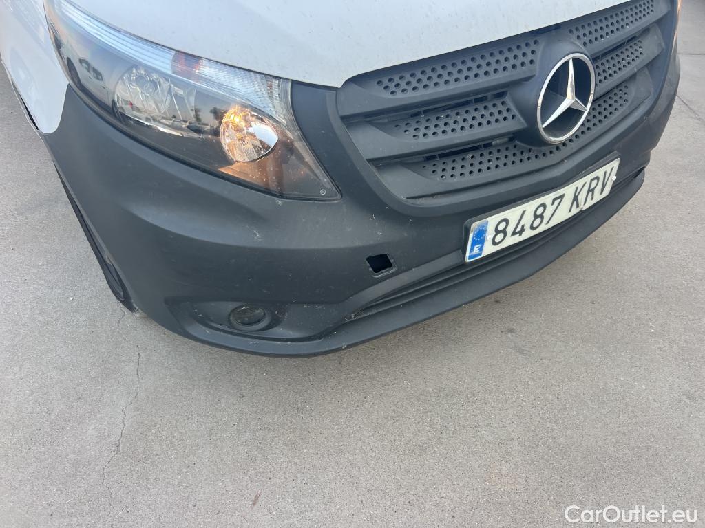  Mercedes  Vito MERCEDES-BENZ  / 2014 / 4P / furgón 111 CDI Larga #44