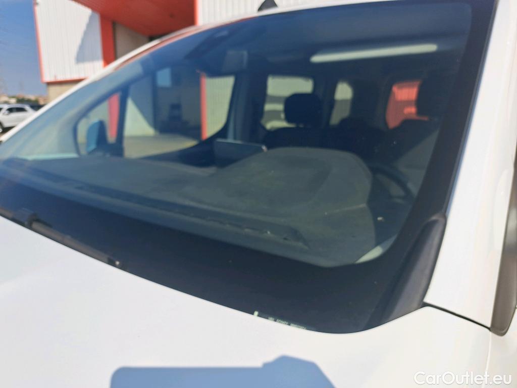  Peugeot  RIFTER PEUGEOT  / 2018 / 4P / combi Active Standard BlueHDi 73kW (IND) (CX2) #43