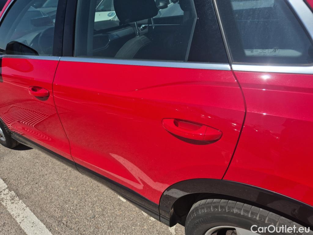  Audi  Q3 AUDI  / 2018 / 5P / todoterreno Advanced 35 TDI 110kW (150CV) S tronic #10