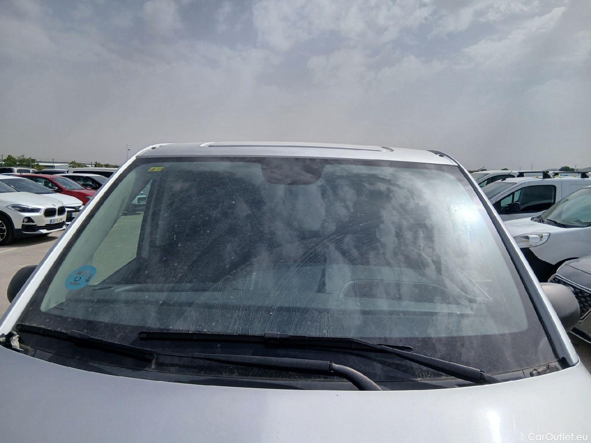  Mercedes  Vito MERCEDES-BENZ  / 2014 / 4P / furgón 111 CDI Larga #1