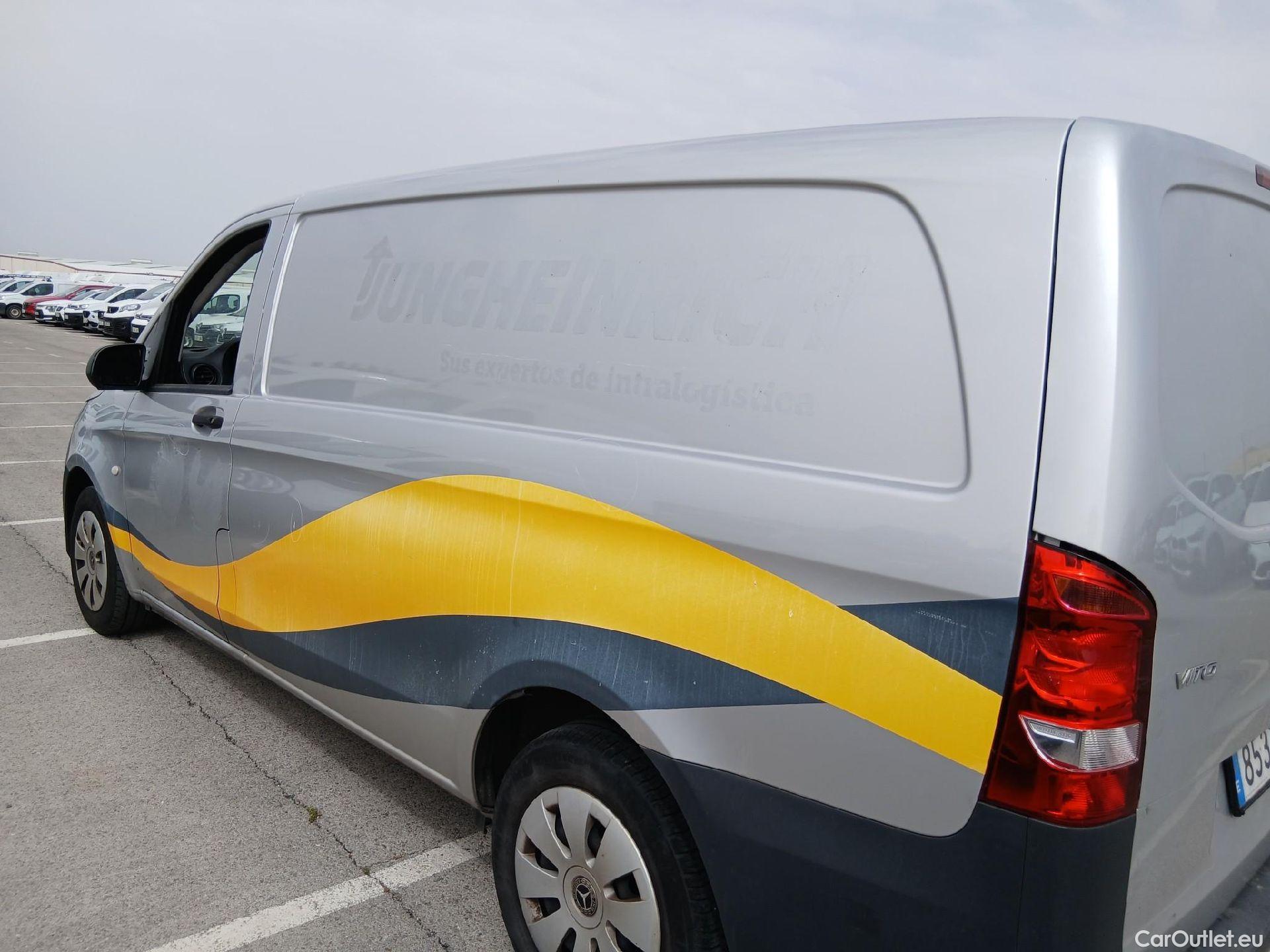  Mercedes  Vito MERCEDES-BENZ  / 2014 / 4P / furgón 111 CDI Larga #13