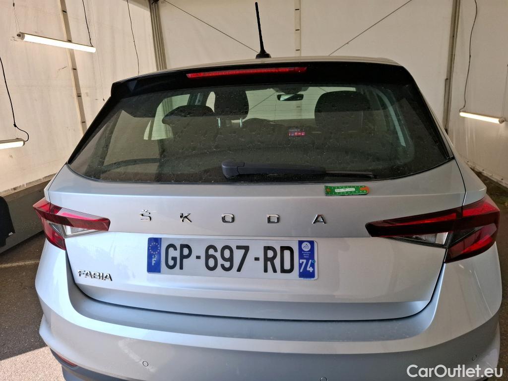  Skoda  Fabia SKODA  / 2021 / 5P / Berline 1.0 MPI 80 Ambition #32