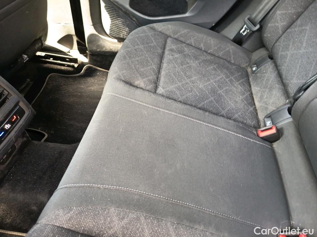  Volkswagen  Golf  VOLKSWAGEN / 2020 / 5P / berlina con portón Life 1.0 TSI 81kW (110CV) #16