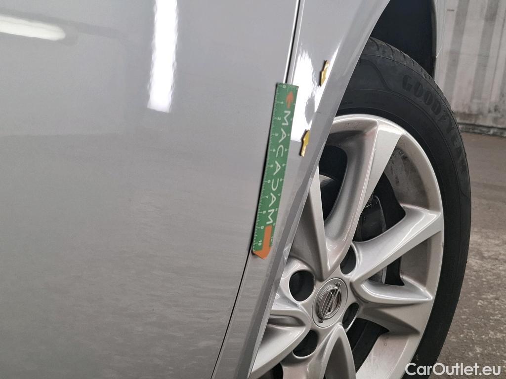  Opel  Corsa OPEL  5p Berline 1.2 Turbo 100ch Edition Business #9