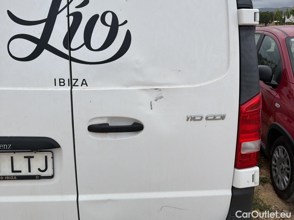  Mercedes  Vito MERCEDES-BENZ  / 2014 / 4P / furgón 110CDI TD 75kW furgón base compacta #19