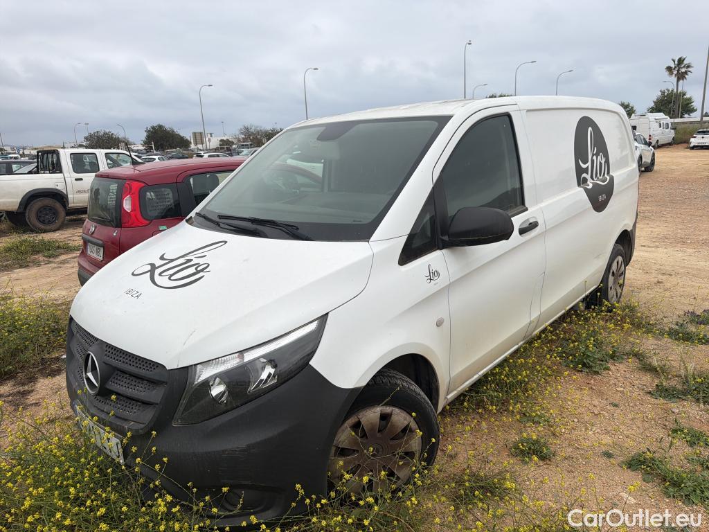  Mercedes  Vito MERCEDES-BENZ  / 2014 / 4P / furgón 110CDI TD 75kW furgón base compacta #33